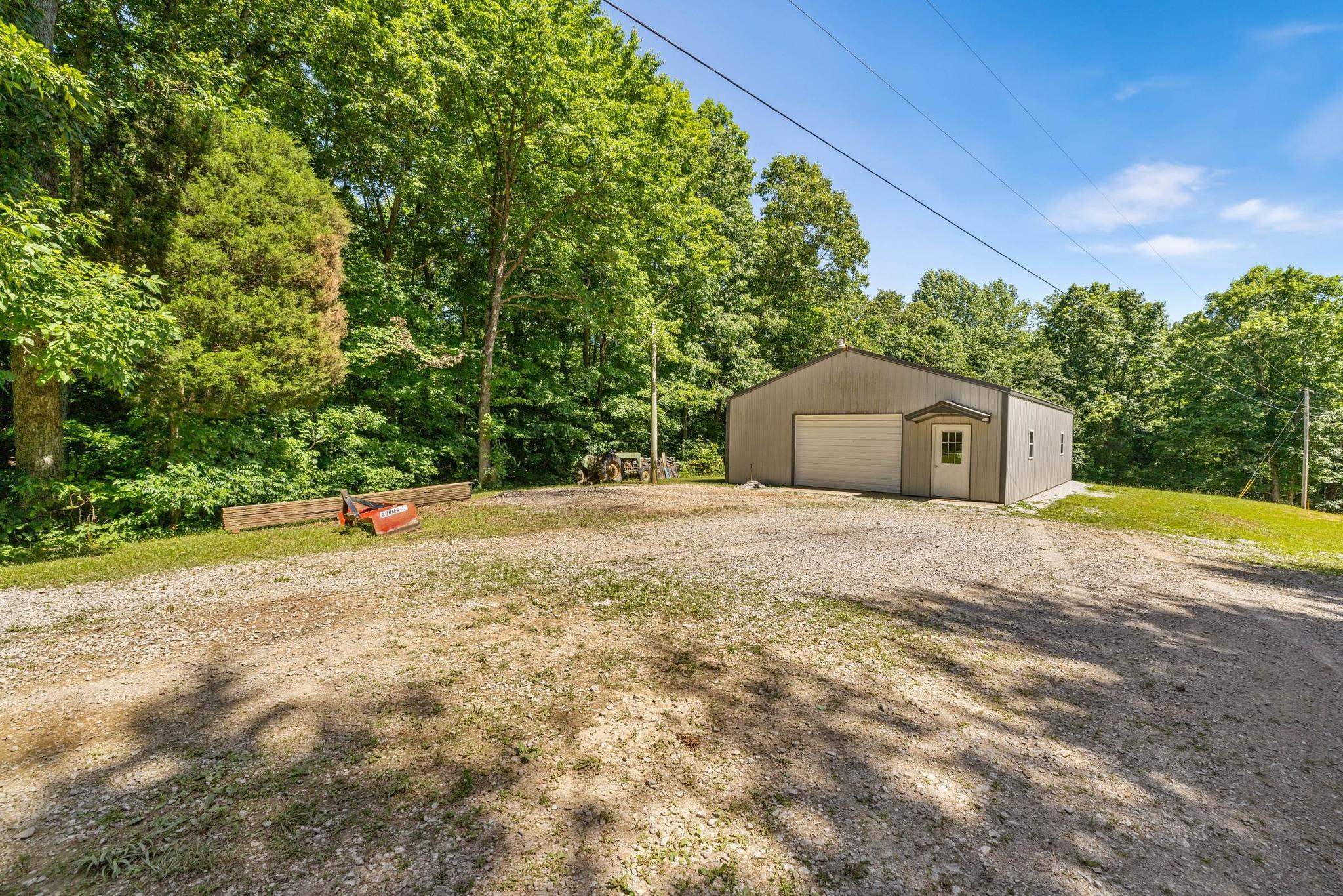 1050 Bates Hollow Road, Reynolds Station, Kentucky 42368, 3 Bedrooms Bedrooms, ,2 BathroomsBathrooms,Manufactured Home,For Sale,Bates Hollow Road,89839