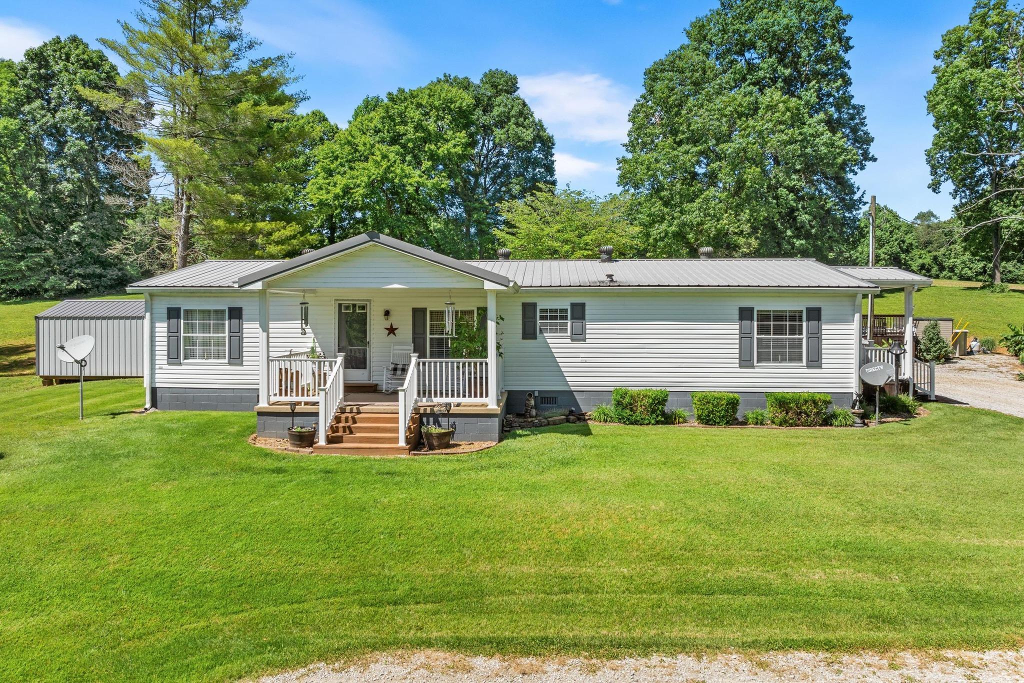 1050 Bates Hollow Road, Reynolds Station, Kentucky 42368, 3 Bedrooms Bedrooms, ,2 BathroomsBathrooms,Manufactured Home,For Sale,Bates Hollow Road,89839