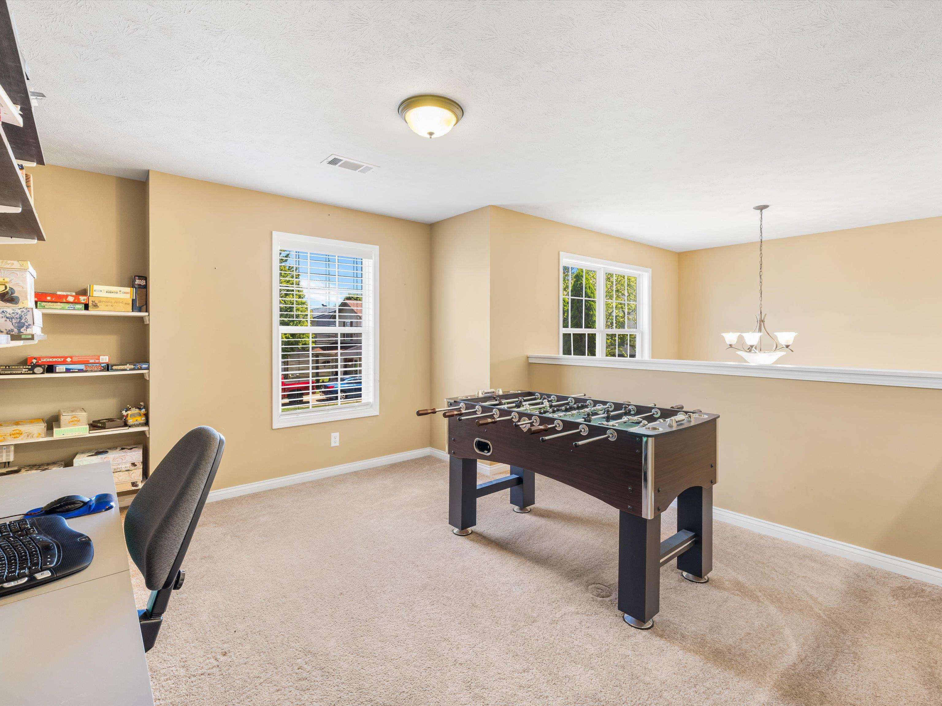2700 Summer Point Ct, Owensboro, Kentucky 42303, 3 Bedrooms Bedrooms, ,2 BathroomsBathrooms,Single Family Residence,For Sale,Summer Point Ct,89840