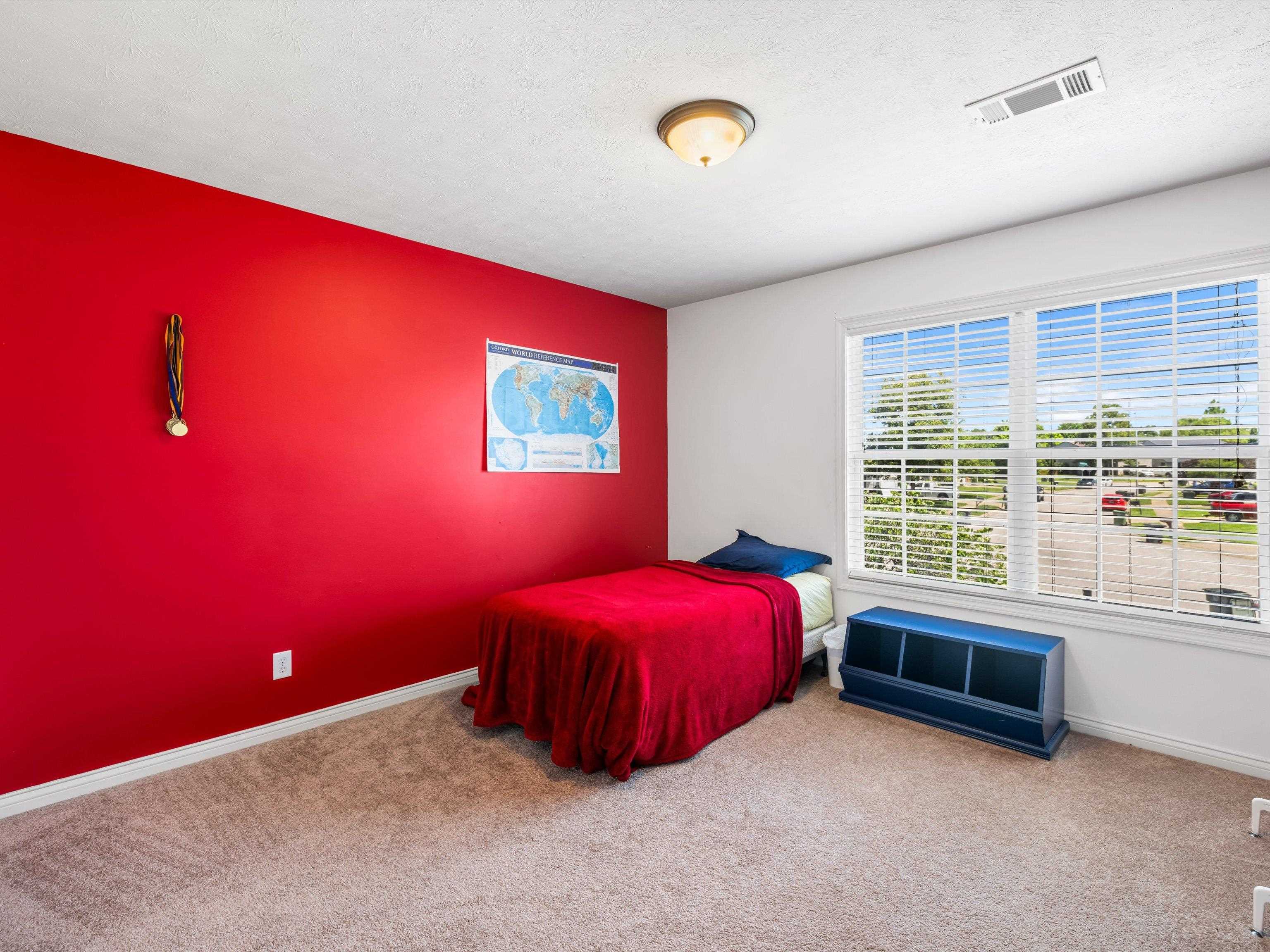 2700 Summer Point Ct, Owensboro, Kentucky 42303, 3 Bedrooms Bedrooms, ,2 BathroomsBathrooms,Single Family Residence,For Sale,Summer Point Ct,89840