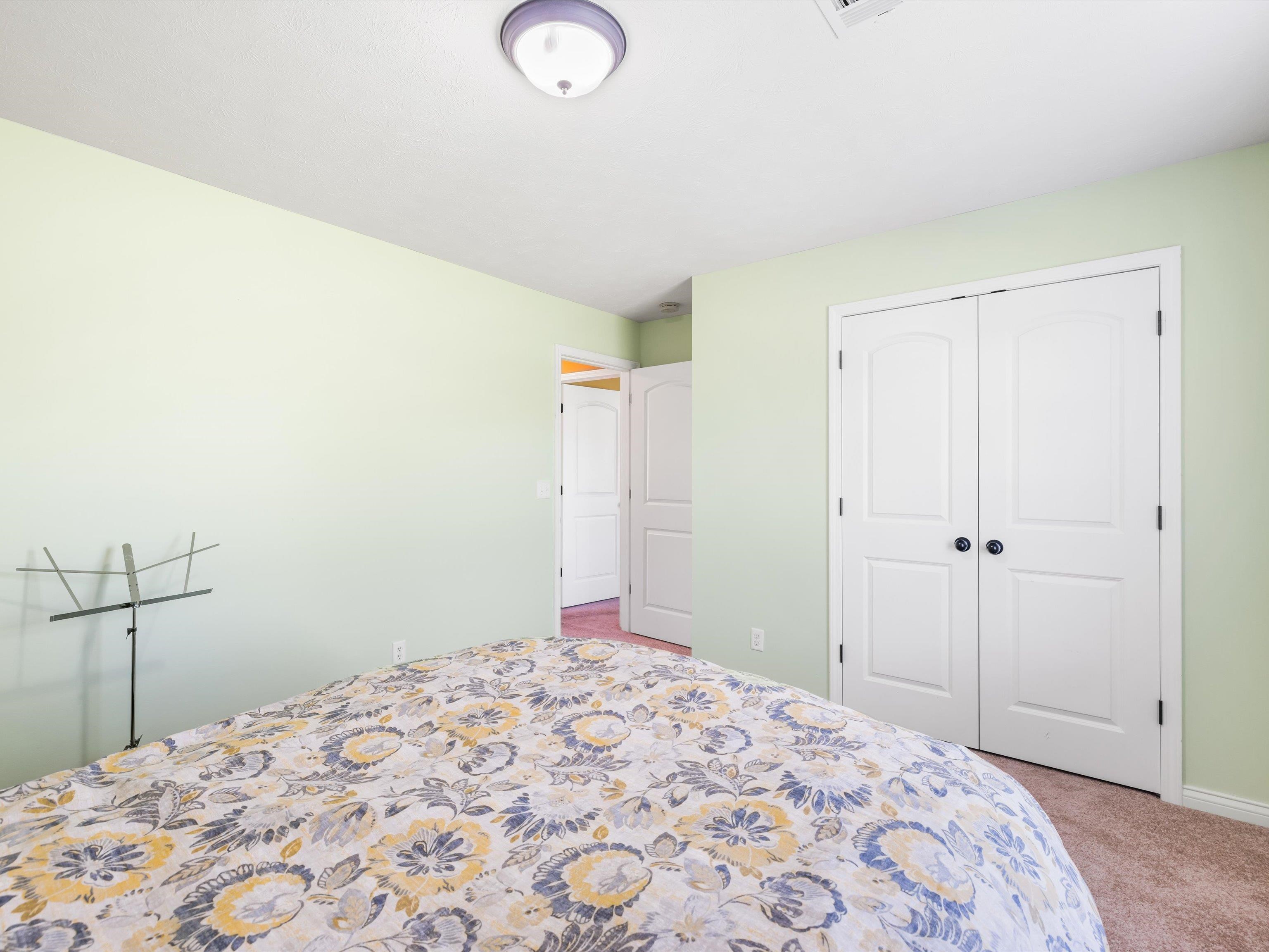 2700 Summer Point Ct, Owensboro, Kentucky 42303, 3 Bedrooms Bedrooms, ,2 BathroomsBathrooms,Single Family Residence,For Sale,Summer Point Ct,89840