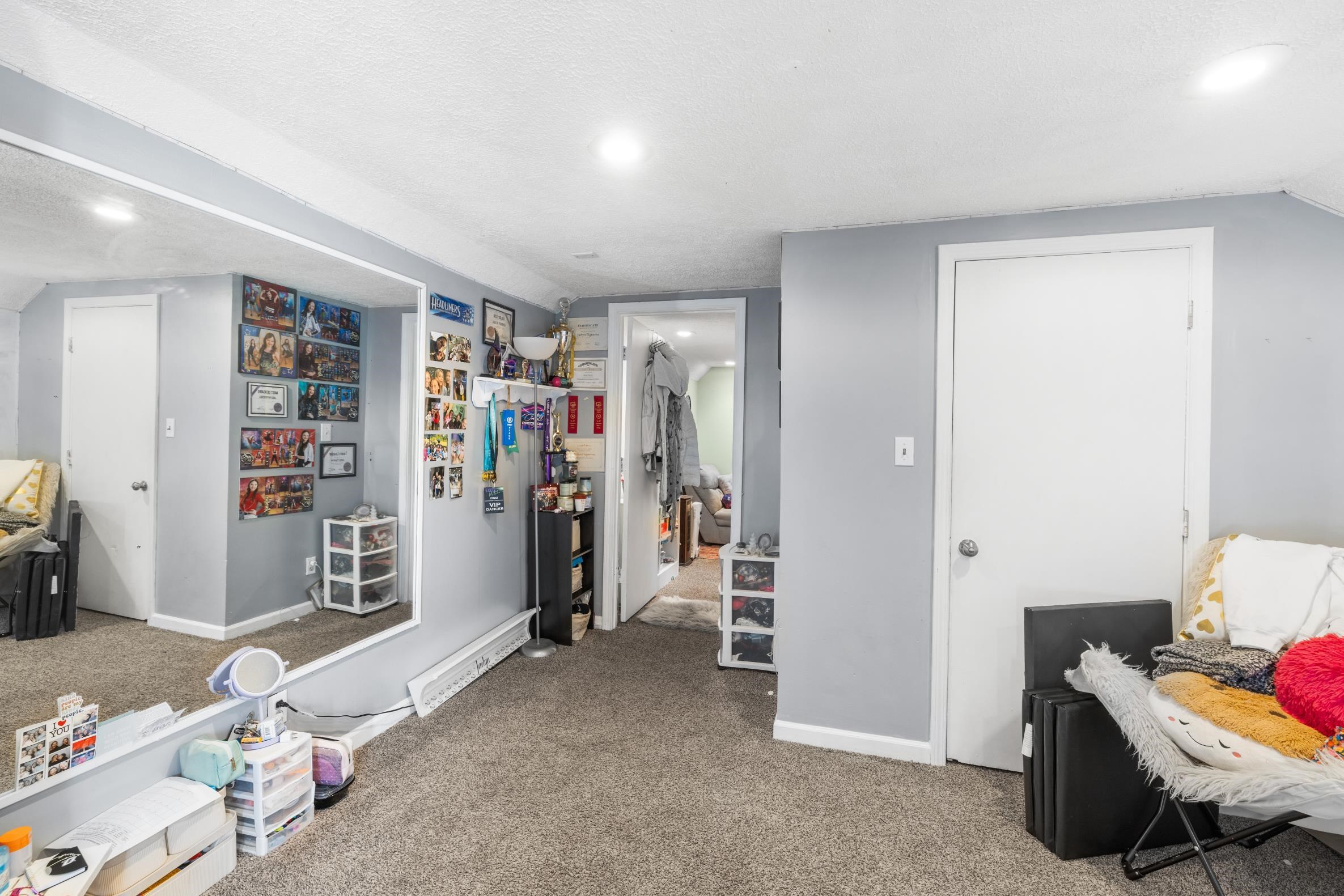 911 West Parrish Ave, Owensboro, Kentucky 42301, 3 Bedrooms Bedrooms, ,2 BathroomsBathrooms,Single Family Residence,For Sale,West Parrish Ave,89842