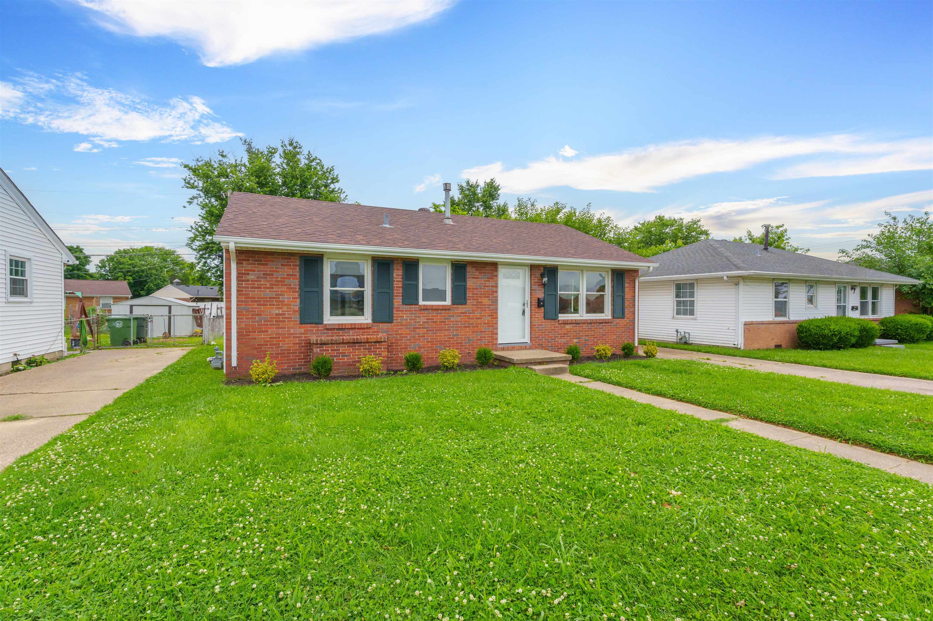 1329 Carter Rd, Owensboro, Kentucky 42301, 3 Bedrooms Bedrooms, ,1 BathroomBathrooms,Single Family Residence,For Sale,Carter Rd,89843