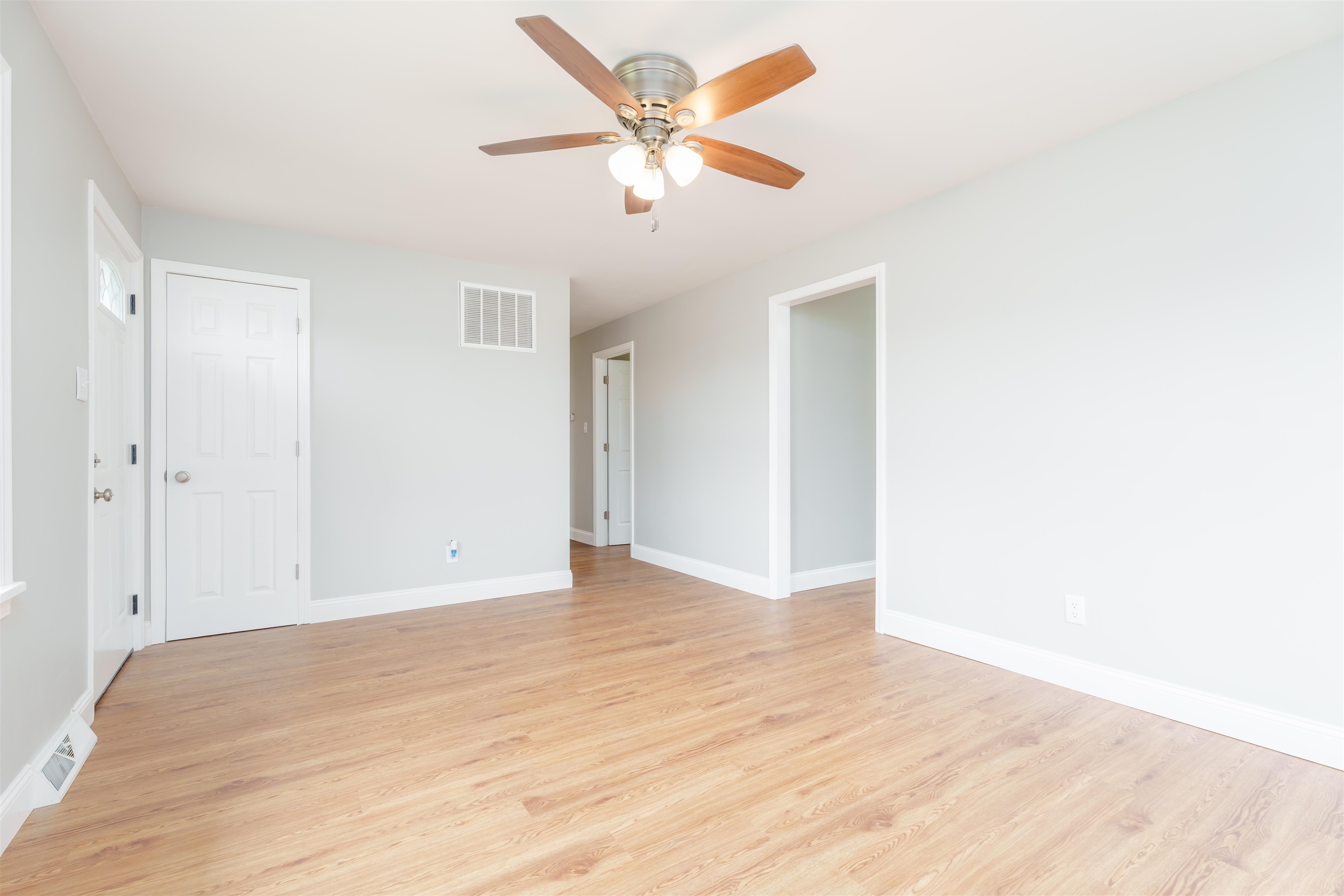 1329 Carter Rd, Owensboro, Kentucky 42301, 3 Bedrooms Bedrooms, ,1 BathroomBathrooms,Single Family Residence,For Sale,Carter Rd,89843