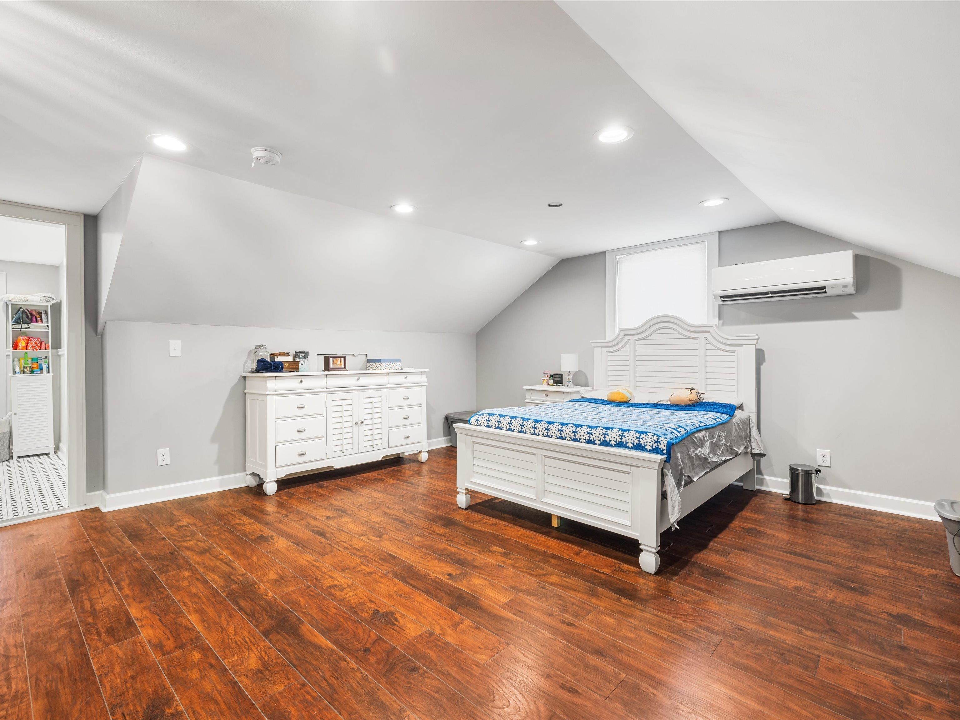 1420 Waverly Place, Owensboro, Kentucky 42301, 3 Bedrooms Bedrooms, ,3 BathroomsBathrooms,Single Family Residence,For Sale,Waverly Place,89844