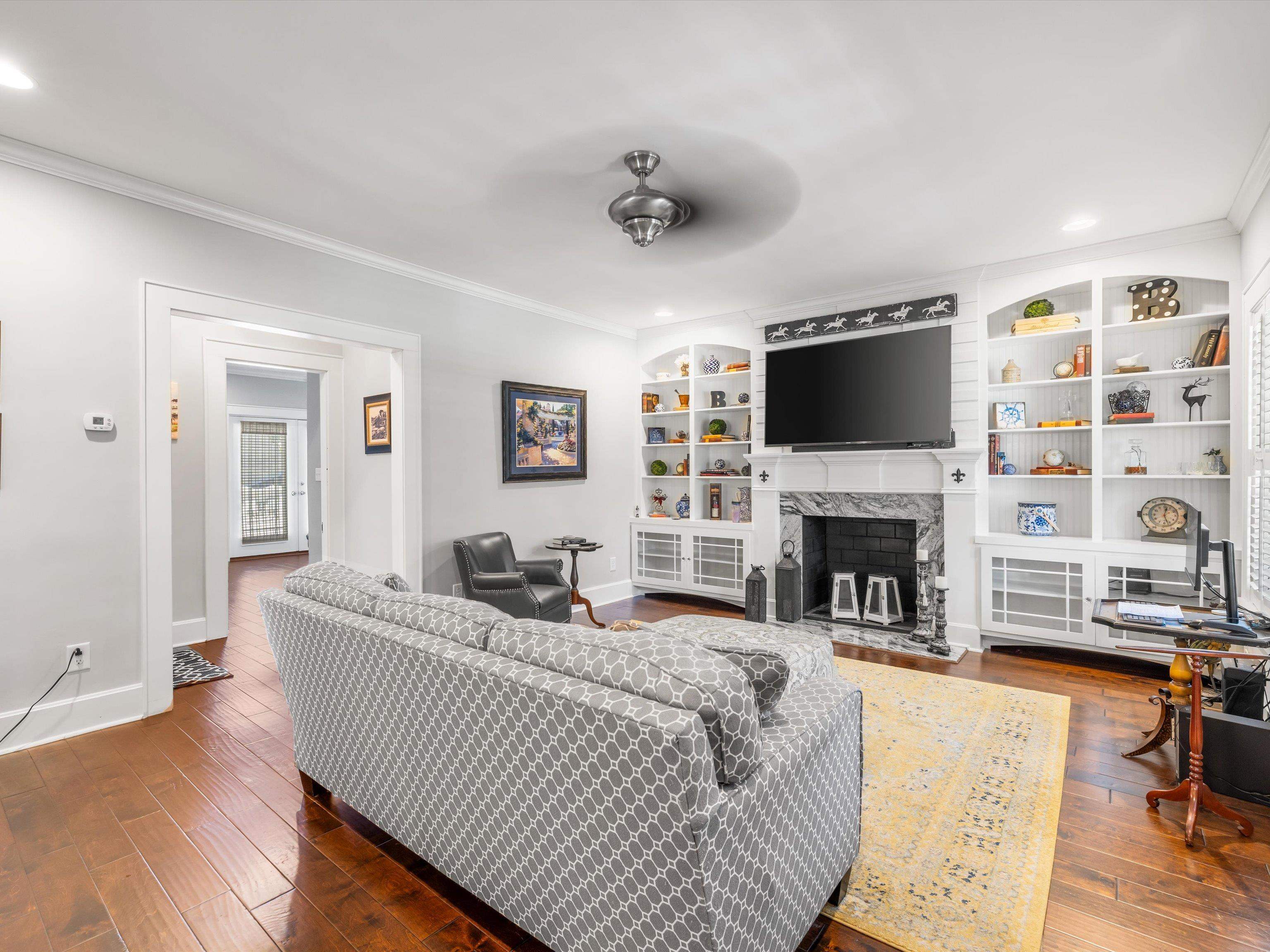 1420 Waverly Place, Owensboro, Kentucky 42301, 3 Bedrooms Bedrooms, ,3 BathroomsBathrooms,Single Family Residence,For Sale,Waverly Place,89844