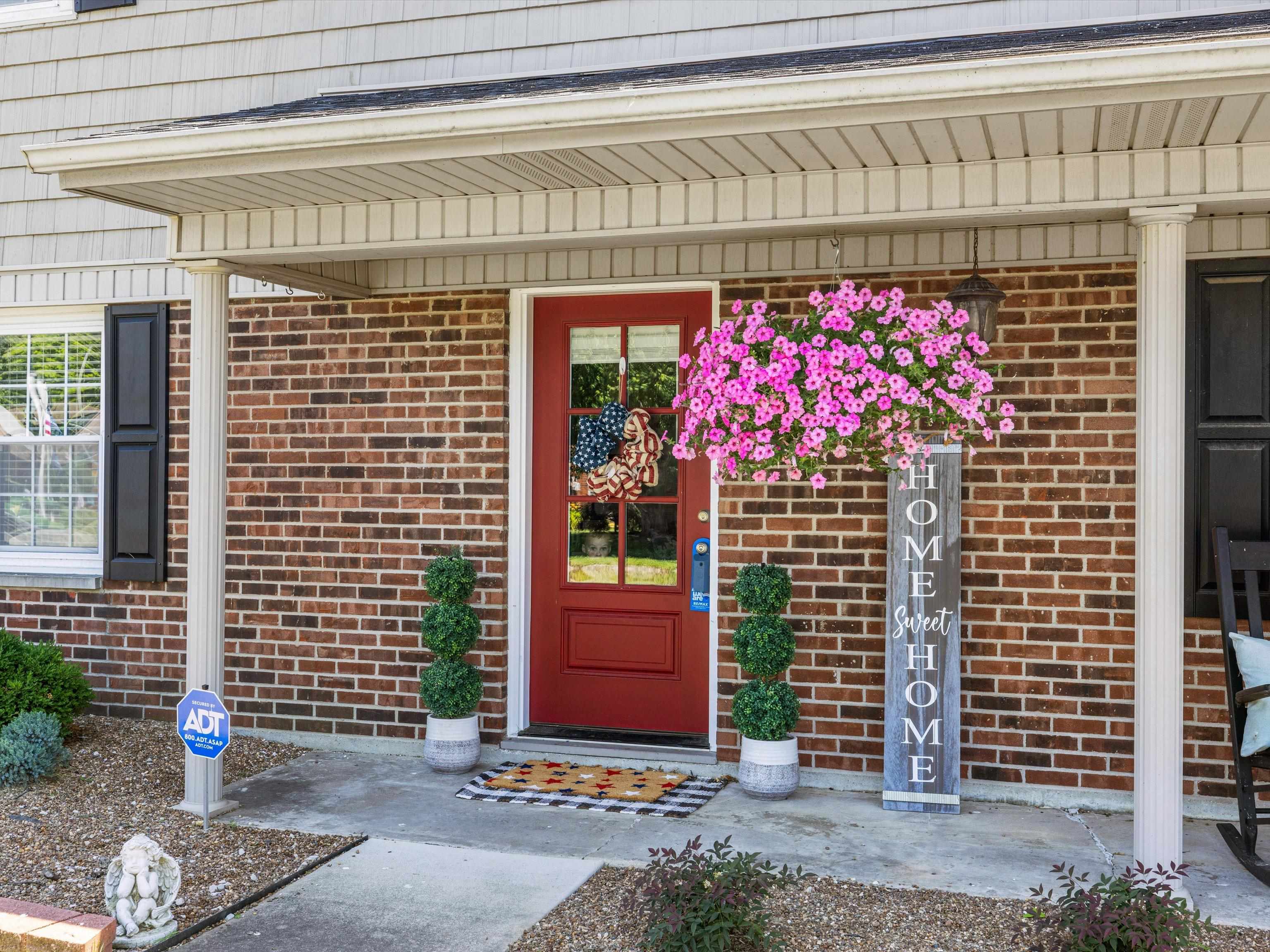2632 Donerail Drive, Owensboro, Kentucky 42301, 4 Bedrooms Bedrooms, ,2 BathroomsBathrooms,Single Family Residence,For Sale,Donerail Drive,89849