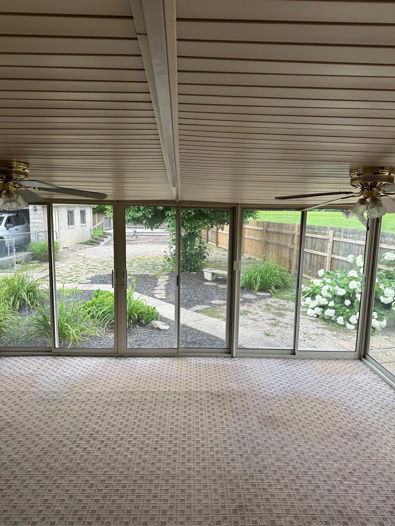 5123 Terry Rd, Louisville, Kentucky 40216, 2 Bedrooms Bedrooms, ,2 BathroomsBathrooms,Single Family Residence,For Sale,Terry Rd,89861