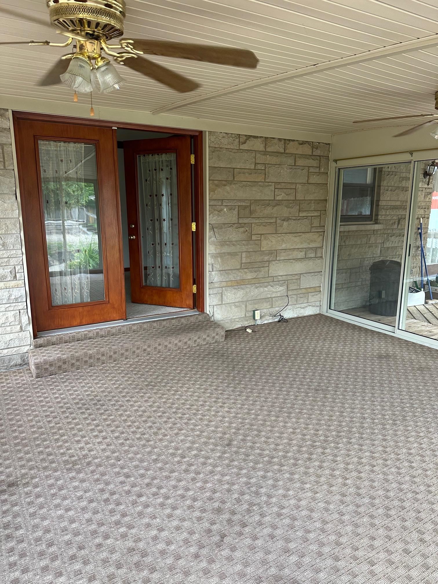 5123 Terry Rd, Louisville, Kentucky 40216, 2 Bedrooms Bedrooms, ,2 BathroomsBathrooms,Single Family Residence,For Sale,Terry Rd,89861