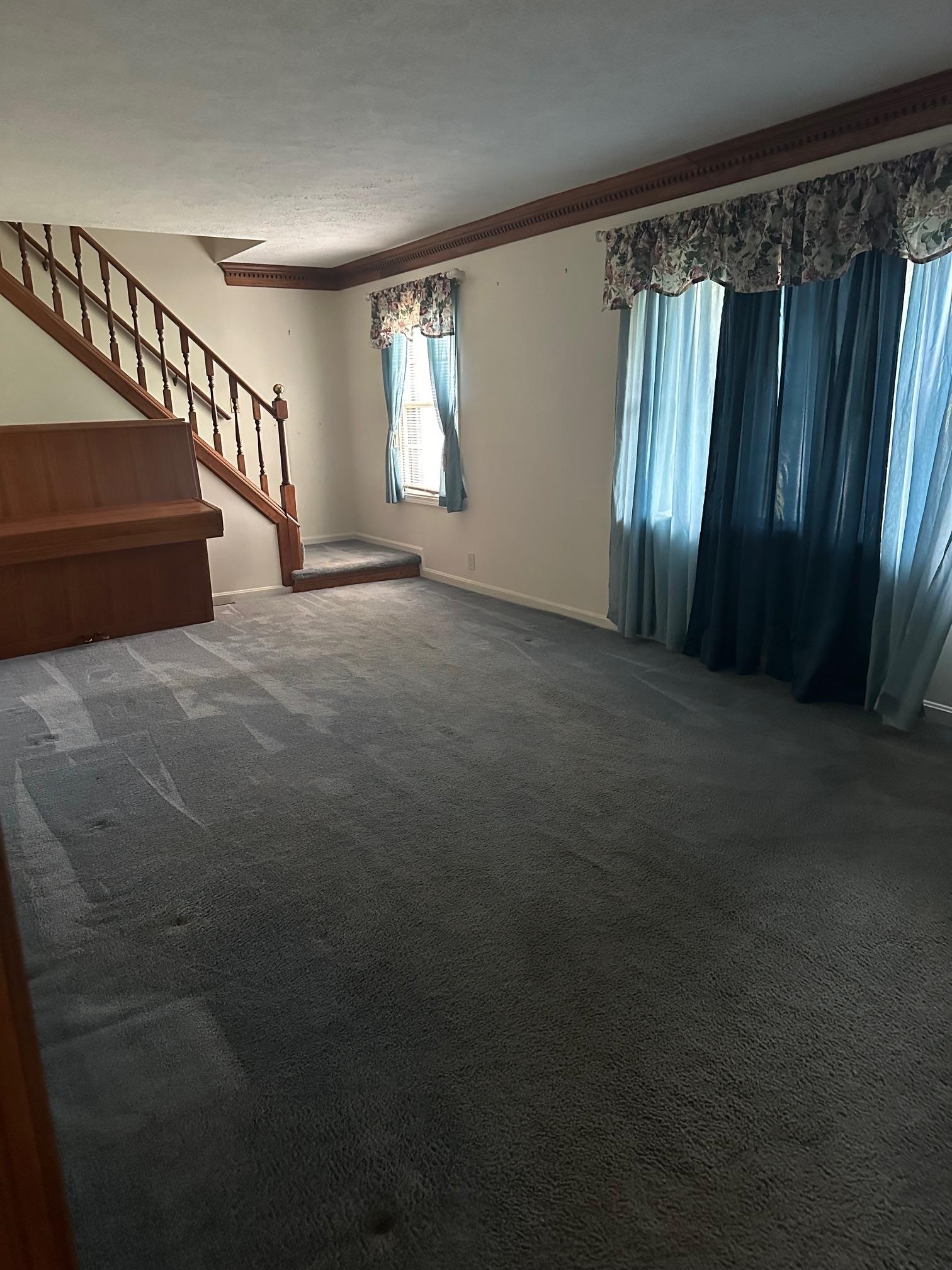5123 Terry Rd, Louisville, Kentucky 40216, 2 Bedrooms Bedrooms, ,2 BathroomsBathrooms,Single Family Residence,For Sale,Terry Rd,89861