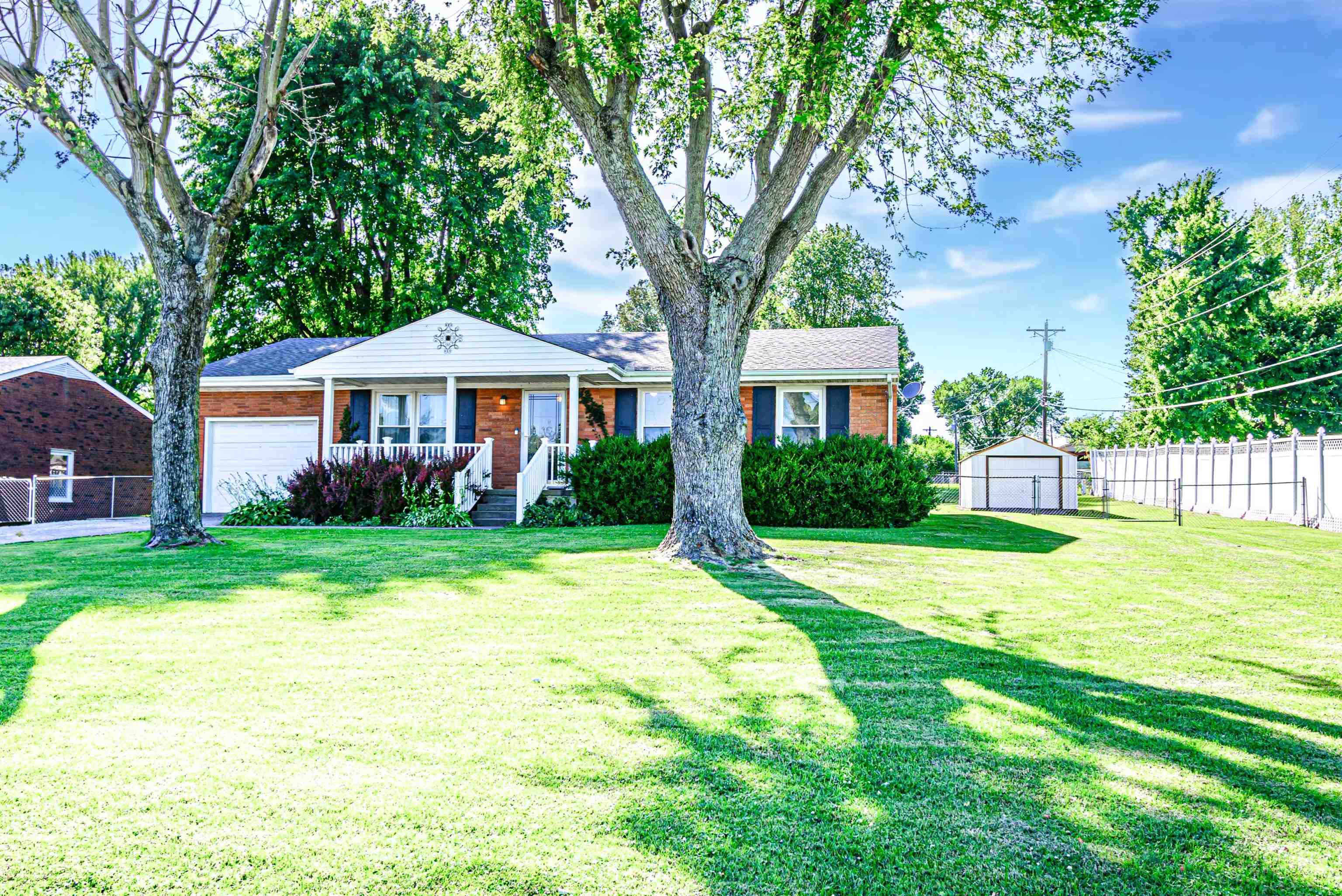 4759 Thruston Dermont Rd, Owensboro, Kentucky 42303, 3 Bedrooms Bedrooms, ,1 BathroomBathrooms,Single Family Residence,For Sale,Thruston Dermont Rd,89862
