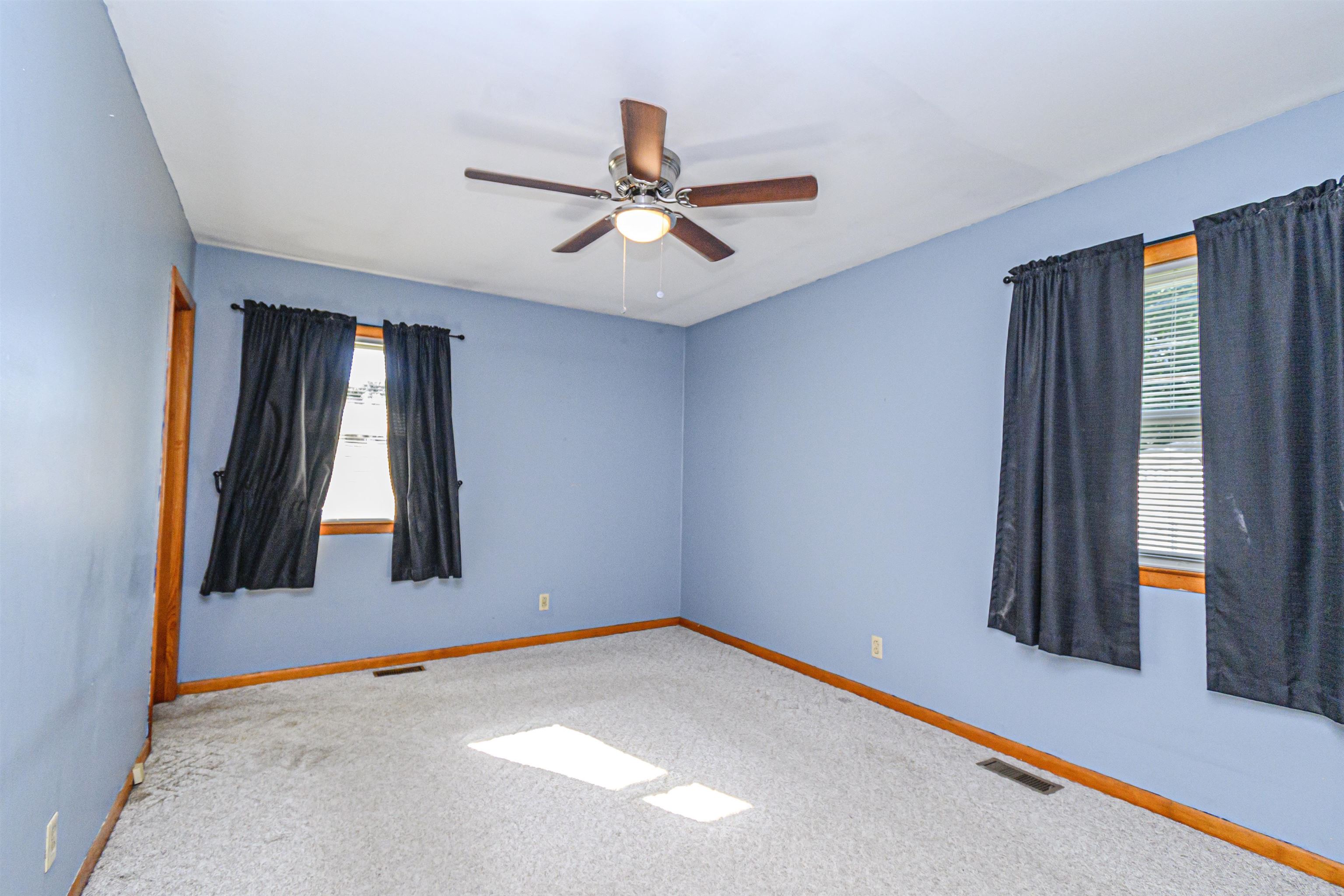 4759 Thruston Dermont Rd, Owensboro, Kentucky 42303, 3 Bedrooms Bedrooms, ,1 BathroomBathrooms,Single Family Residence,For Sale,Thruston Dermont Rd,89862
