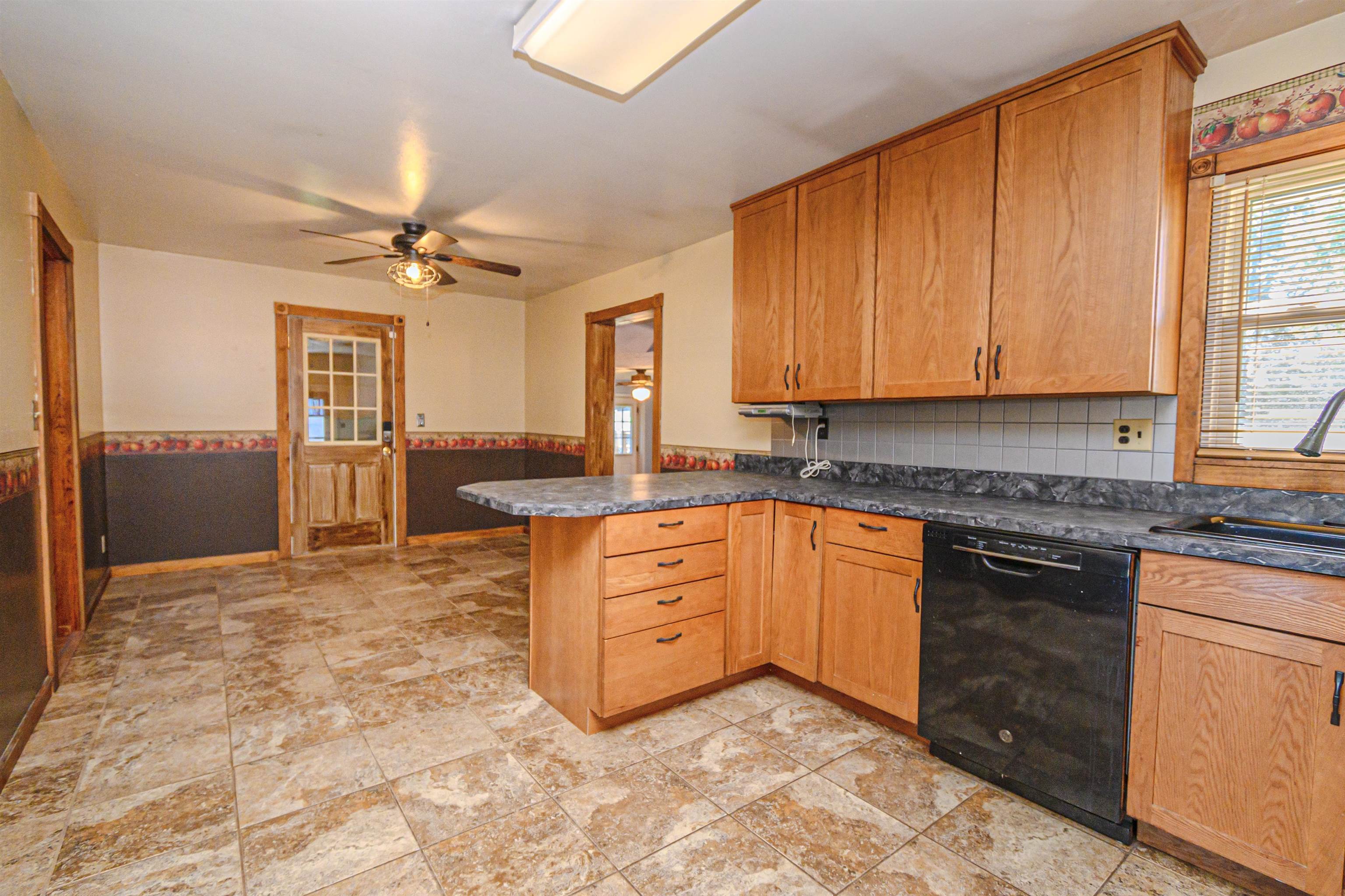 4759 Thruston Dermont Rd, Owensboro, Kentucky 42303, 3 Bedrooms Bedrooms, ,1 BathroomBathrooms,Single Family Residence,For Sale,Thruston Dermont Rd,89862