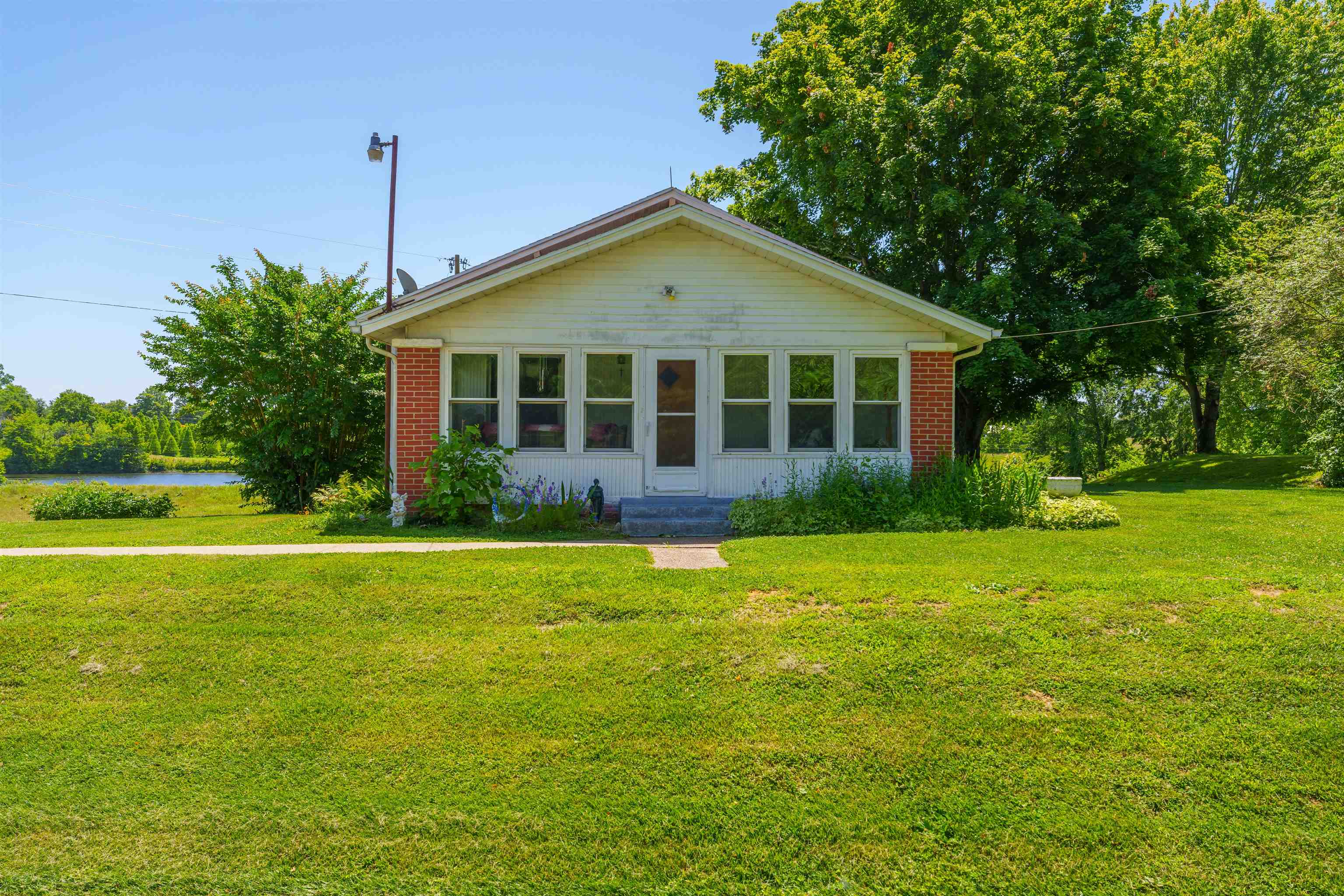 11164 St. Rt. 56, Owensboro, Kentucky 42301, 4 Bedrooms Bedrooms, ,2 BathroomsBathrooms,Single Family Residence,For Sale,St. Rt. 56,89863
