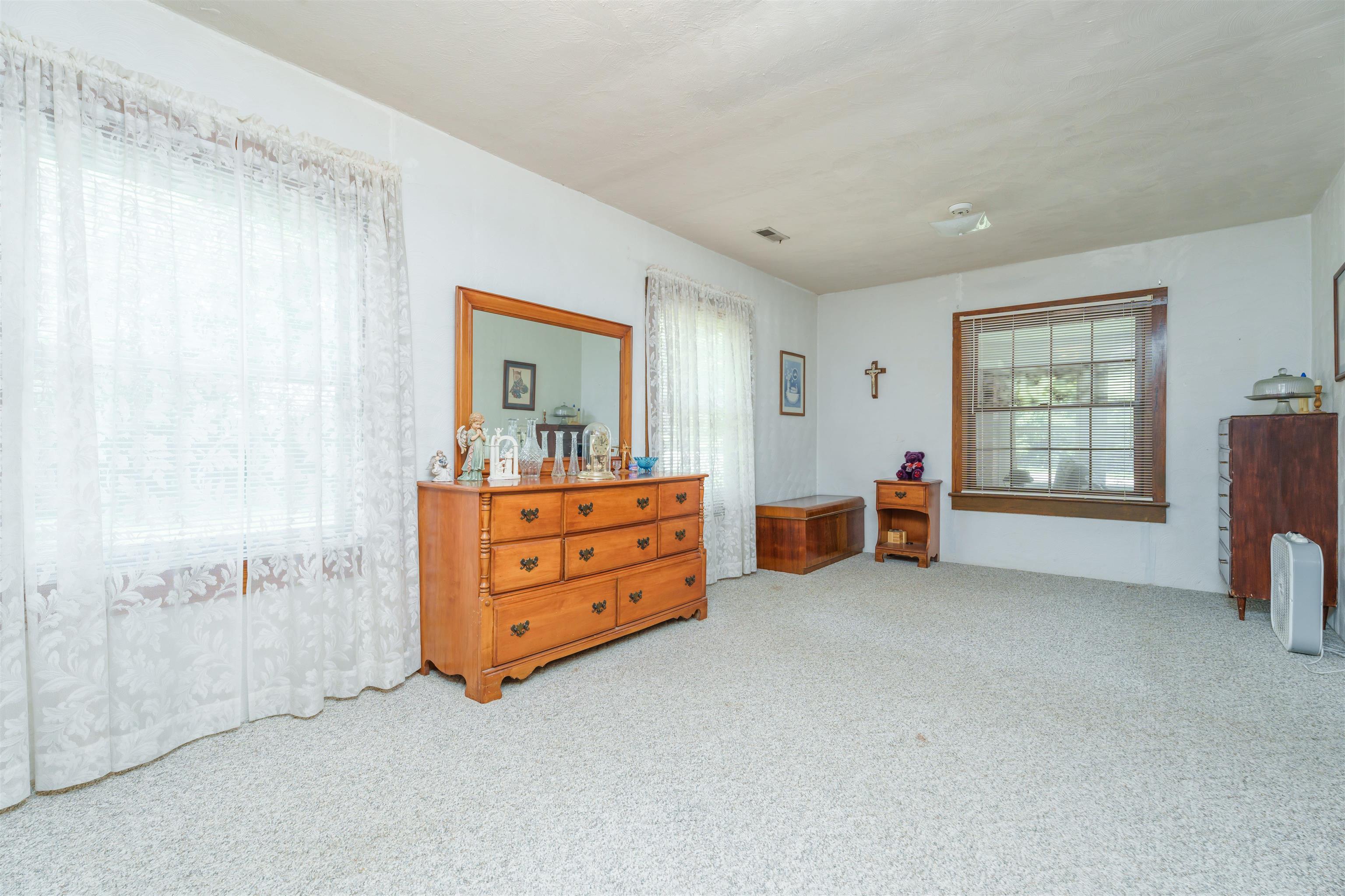 11164 St. Rt. 56, Owensboro, Kentucky 42301, 4 Bedrooms Bedrooms, ,2 BathroomsBathrooms,Single Family Residence,For Sale,St. Rt. 56,89863