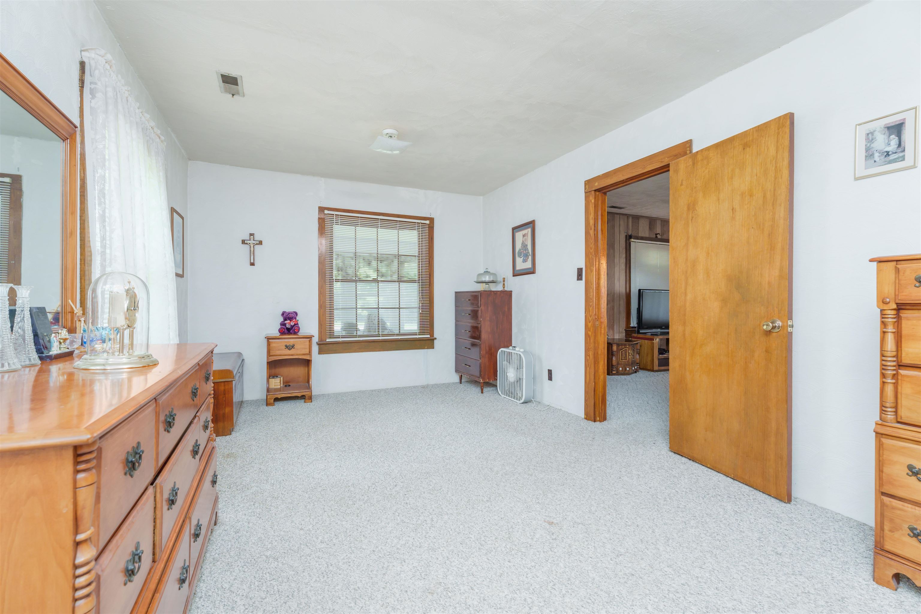 11164 St. Rt. 56, Owensboro, Kentucky 42301, 4 Bedrooms Bedrooms, ,2 BathroomsBathrooms,Single Family Residence,For Sale,St. Rt. 56,89863