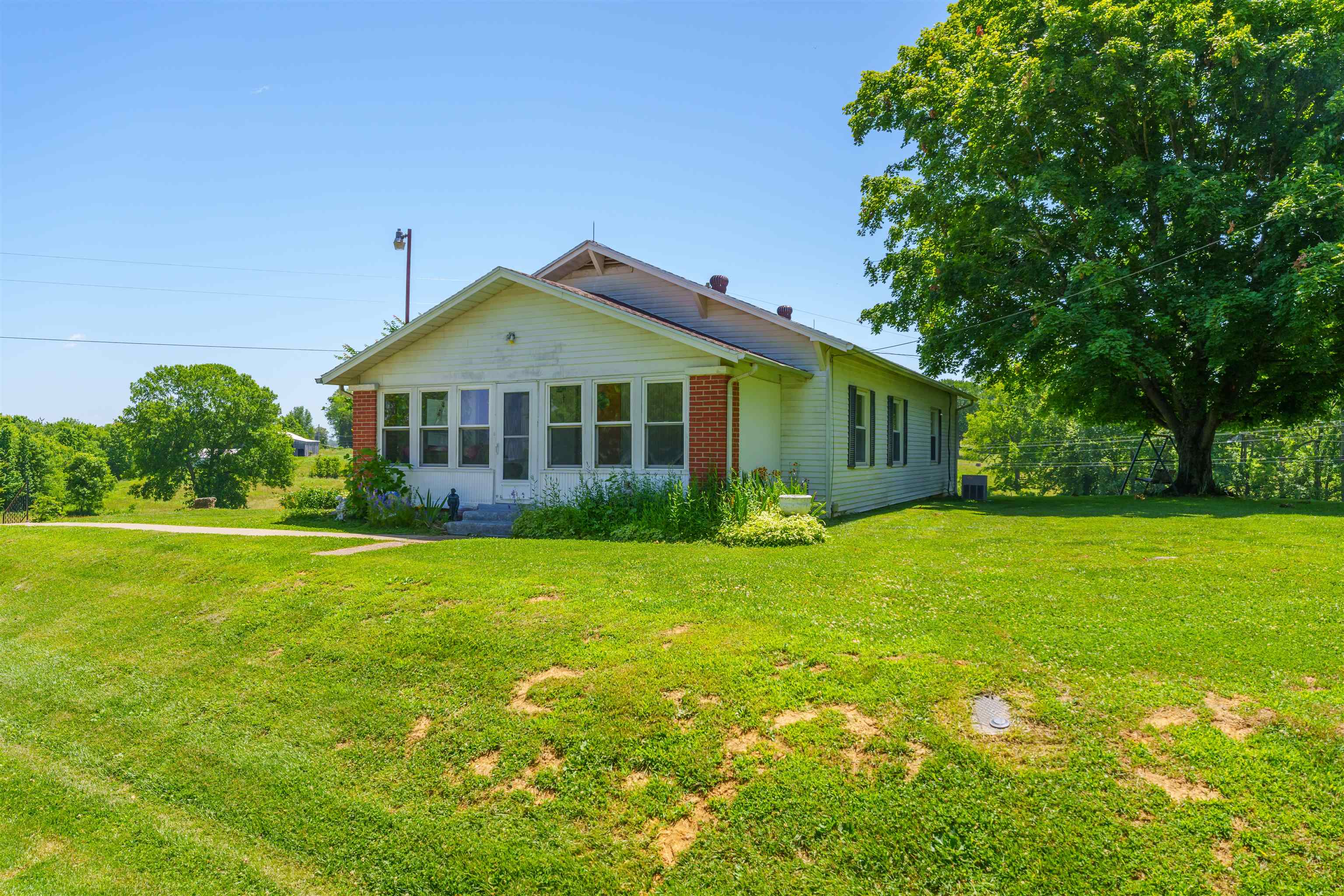 11164 St. Rt. 56, Owensboro, Kentucky 42301, 4 Bedrooms Bedrooms, ,2 BathroomsBathrooms,Single Family Residence,For Sale,St. Rt. 56,89863