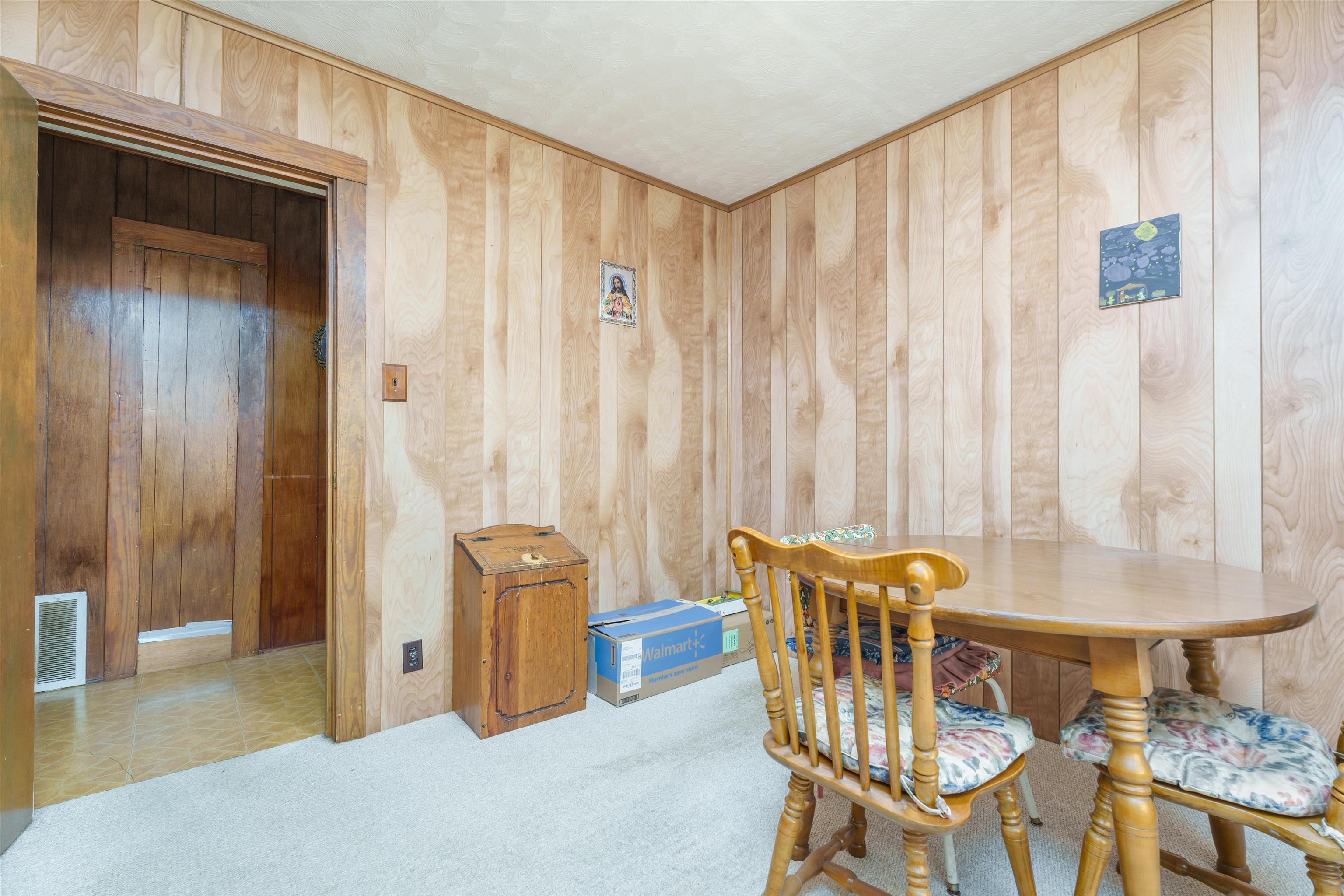 11164 St. Rt. 56, Owensboro, Kentucky 42301, 4 Bedrooms Bedrooms, ,2 BathroomsBathrooms,Single Family Residence,For Sale,St. Rt. 56,89863