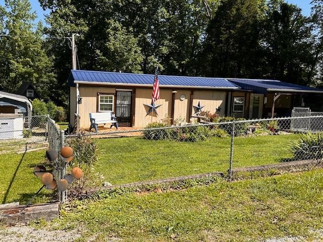 169 Comanche Dr, Falls of Rough, Kentucky 40119, 2 Bedrooms Bedrooms, ,1 BathroomBathrooms,Manufactured Home,For Sale,Comanche Dr,89865