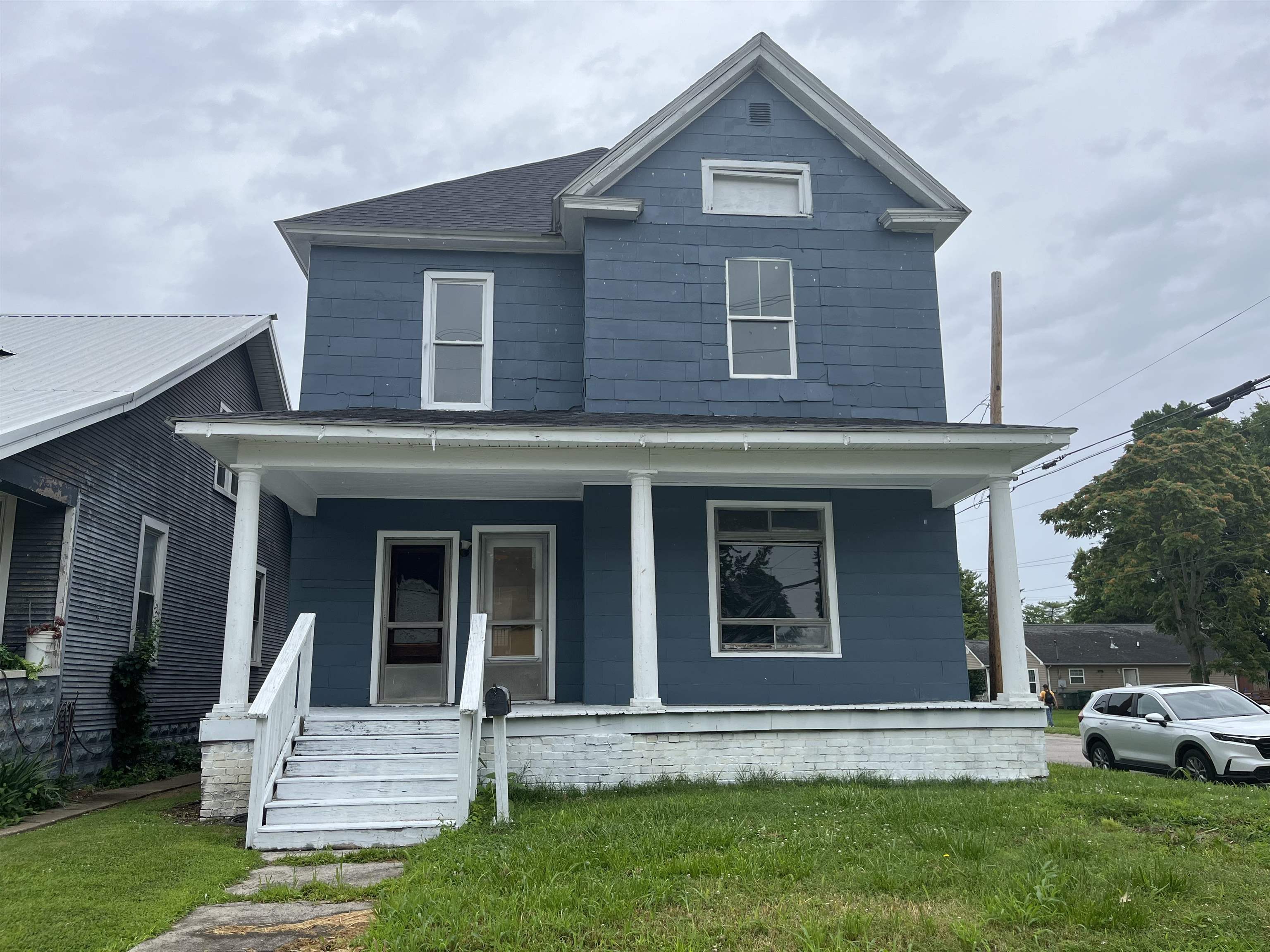 1101 2nd Street, Owensboro, Kentucky 42301, 4 Bedrooms Bedrooms, ,1 BathroomBathrooms,Single Family Residence,For Sale,2nd Street,89866