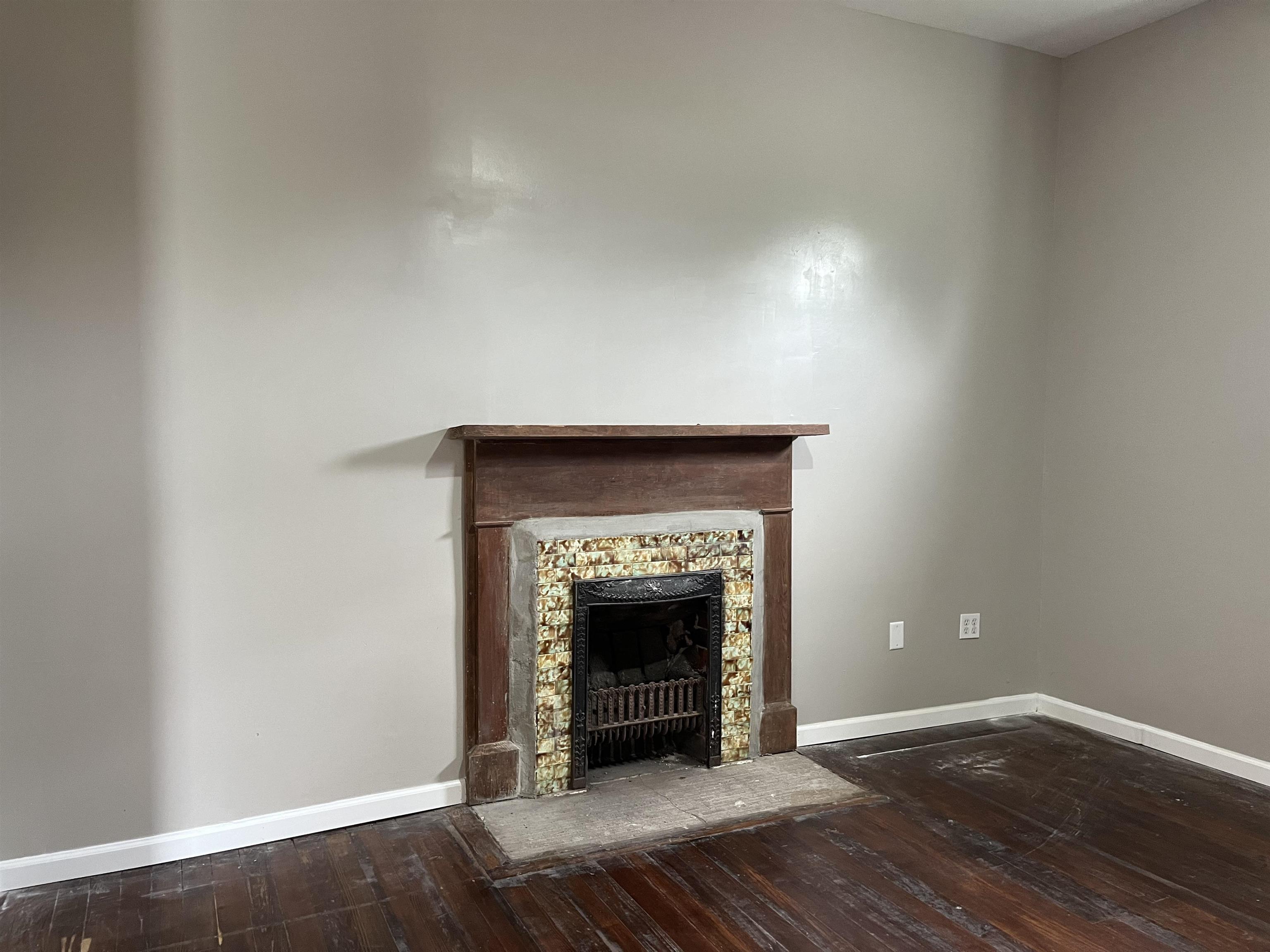 1101 2nd Street, Owensboro, Kentucky 42301, 4 Bedrooms Bedrooms, ,1 BathroomBathrooms,Single Family Residence,For Sale,2nd Street,89866