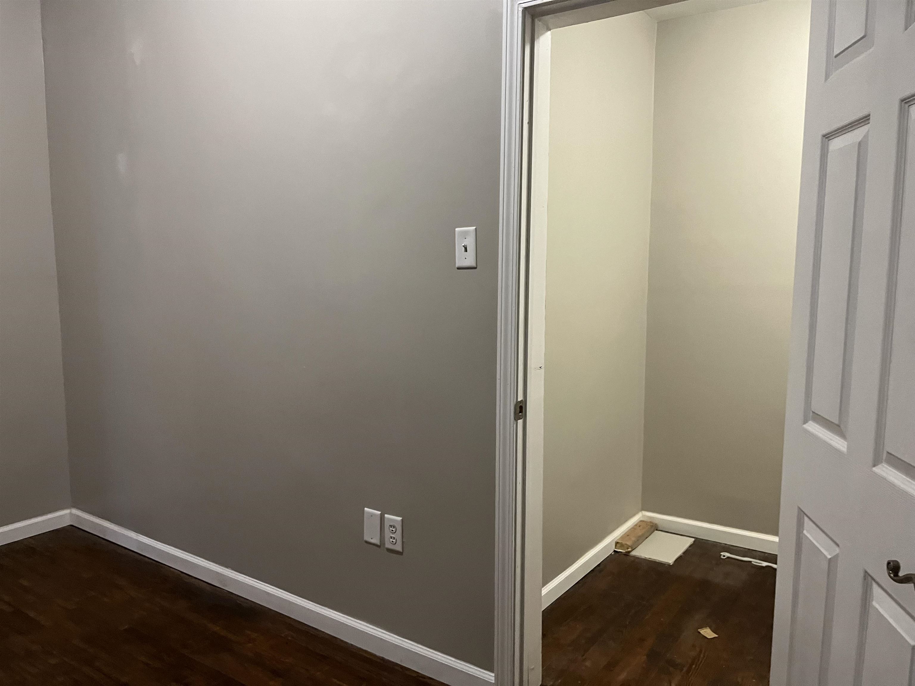 1101 2nd Street, Owensboro, Kentucky 42301, 4 Bedrooms Bedrooms, ,1 BathroomBathrooms,Single Family Residence,For Sale,2nd Street,89866