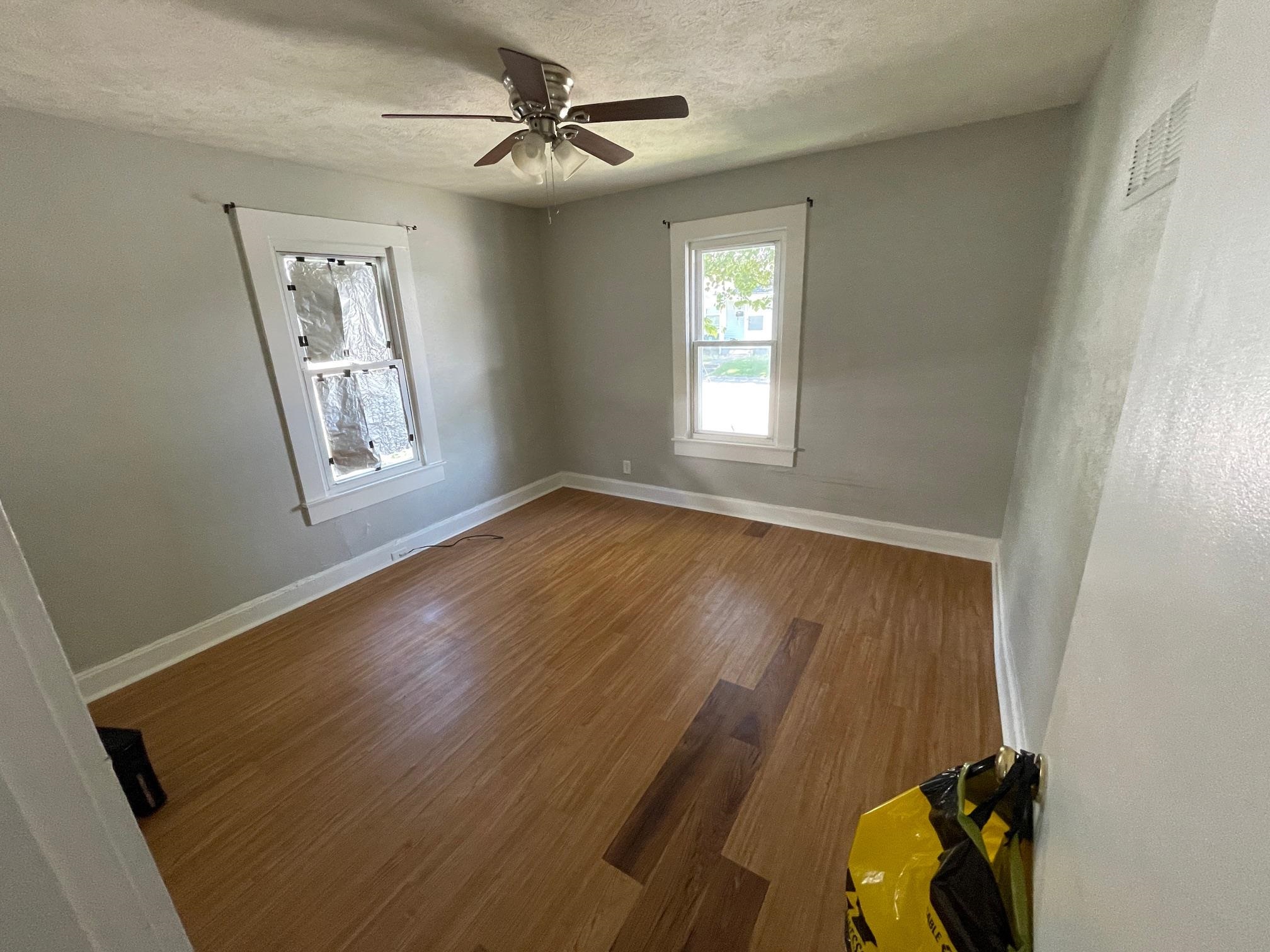 326 Castlen, Owensboro, Kentucky 42301, 2 Bedrooms Bedrooms, ,1 BathroomBathrooms,Single Family Residence,For Sale,Castlen,89867
