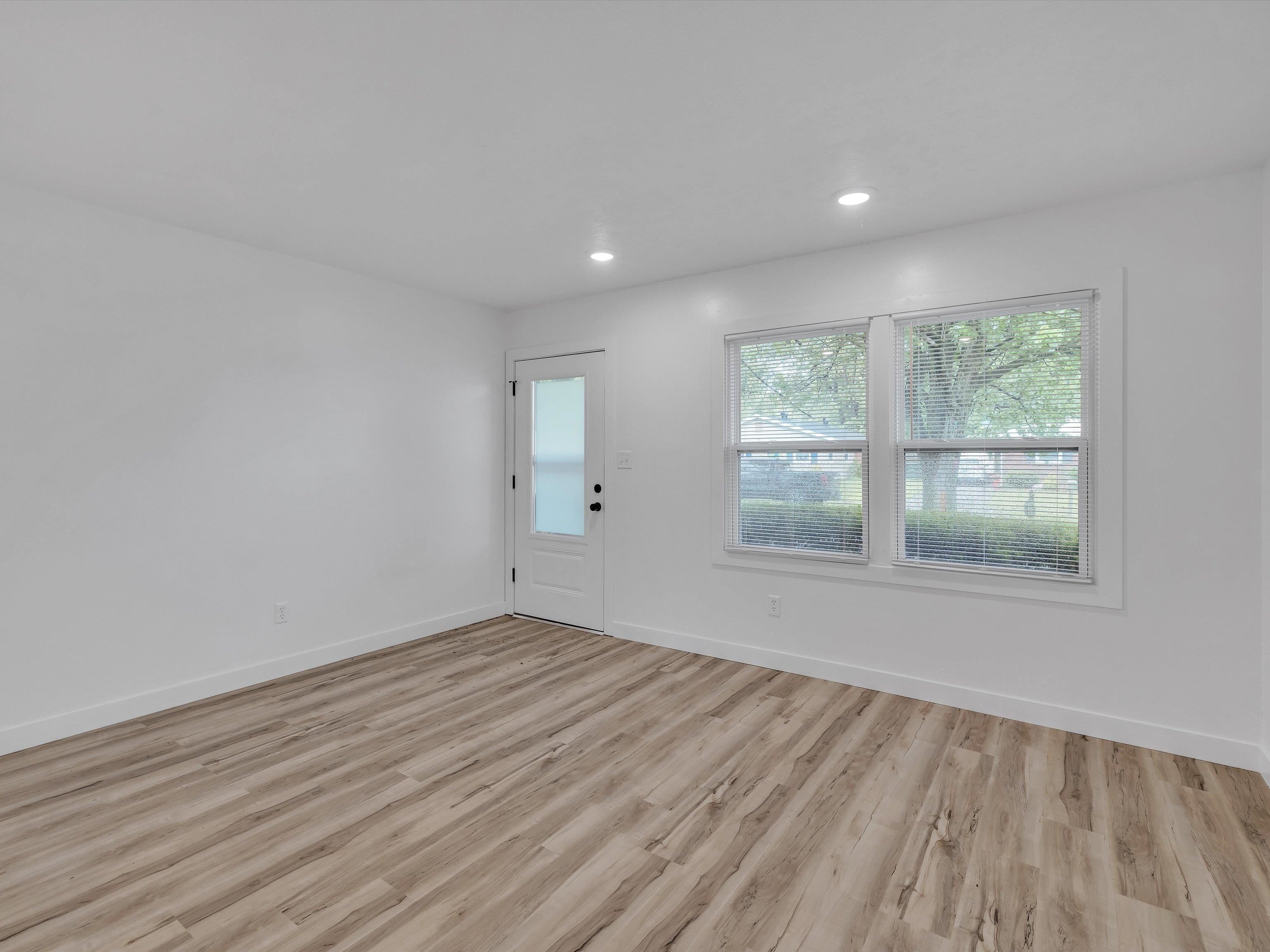 3013 Yosemite Drive, Owensboro, Kentucky 42301, 3 Bedrooms Bedrooms, ,1 BathroomBathrooms,Single Family Residence,For Sale,Yosemite Drive,89869