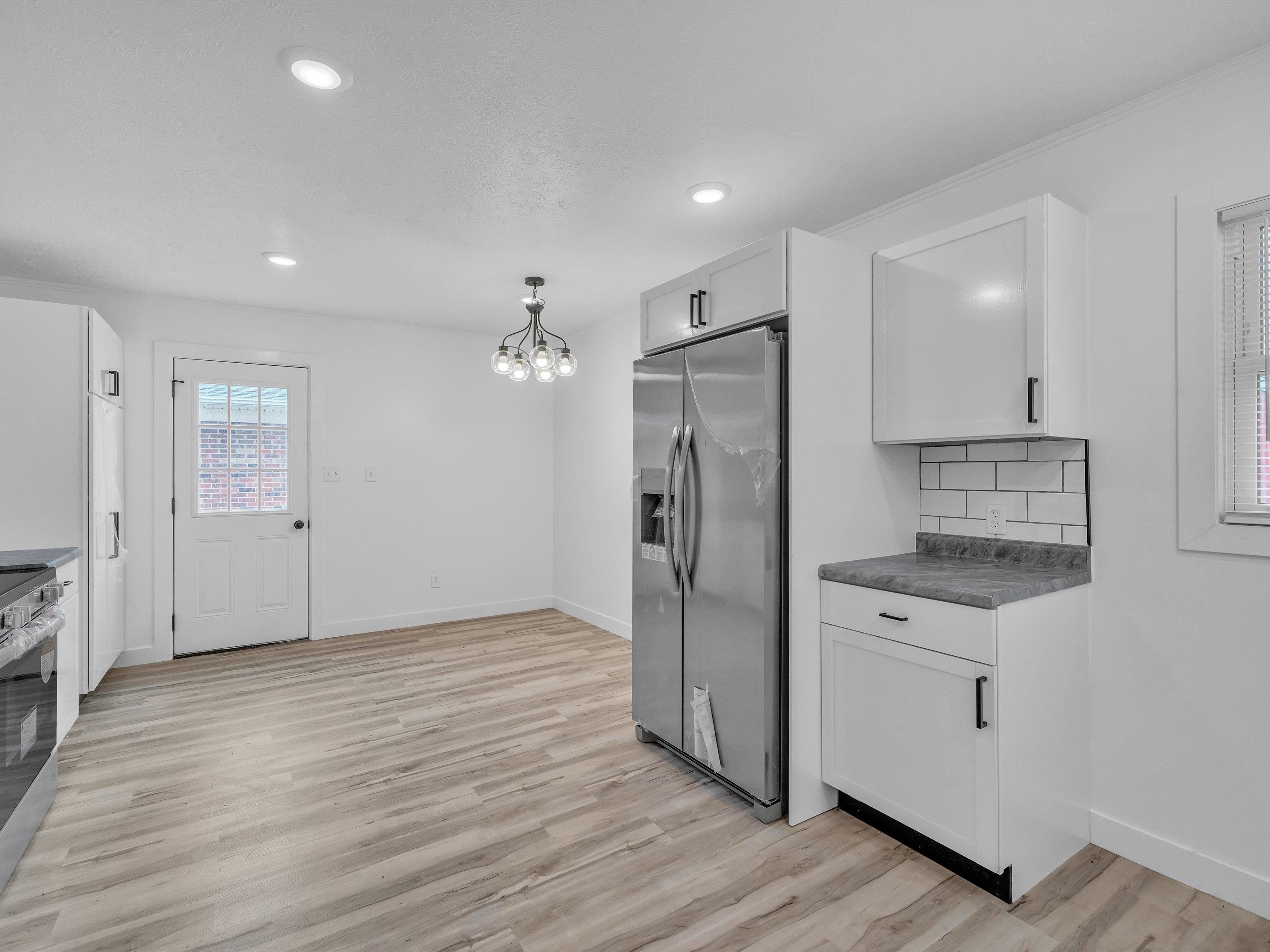3013 Yosemite Drive, Owensboro, Kentucky 42301, 3 Bedrooms Bedrooms, ,1 BathroomBathrooms,Single Family Residence,For Sale,Yosemite Drive,89869