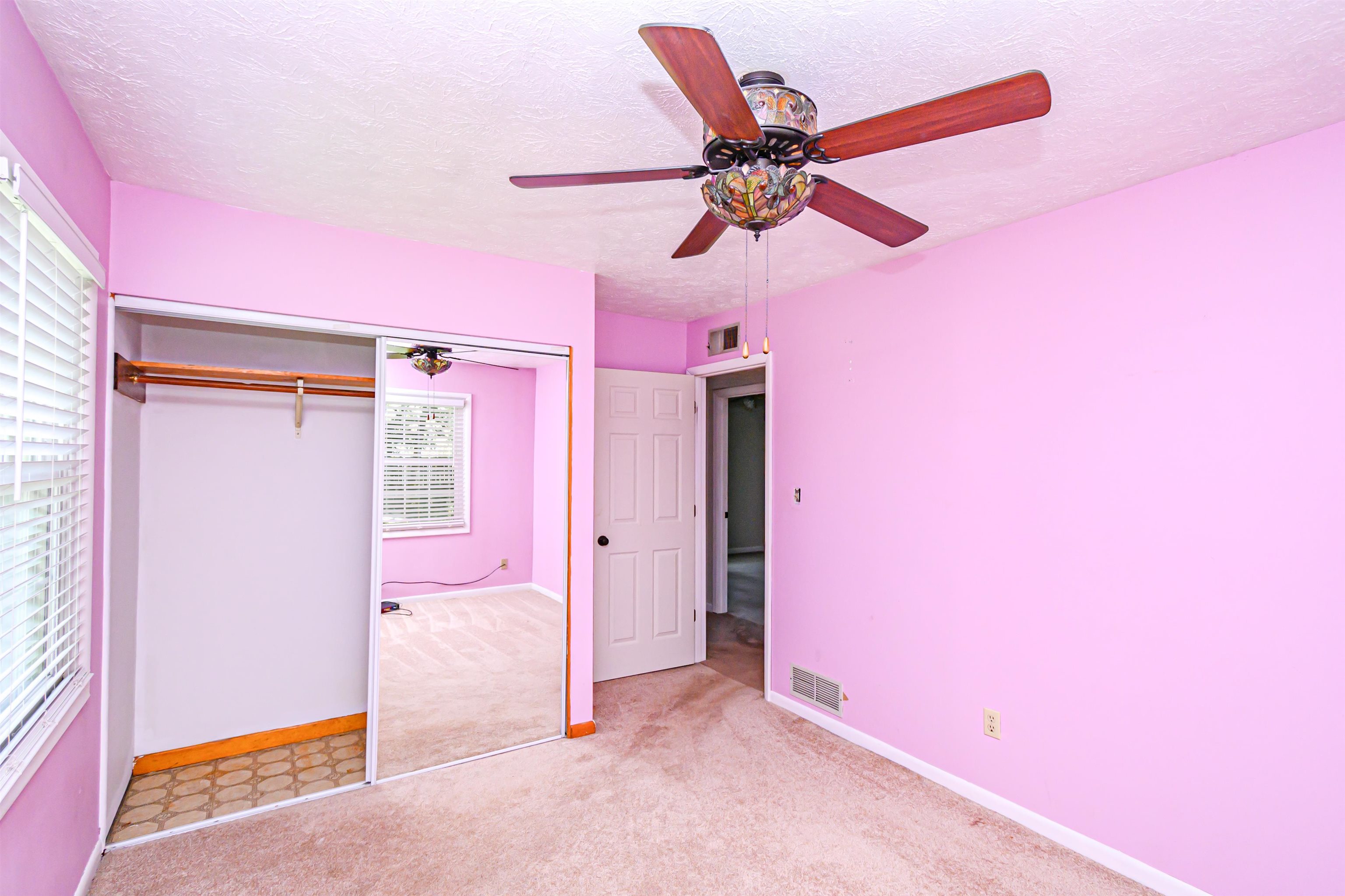 751 Berwyn Avenue, Owensboro, Kentucky 42301, 3 Bedrooms Bedrooms, ,1 BathroomBathrooms,Single Family Residence,For Sale,Berwyn Avenue,89870