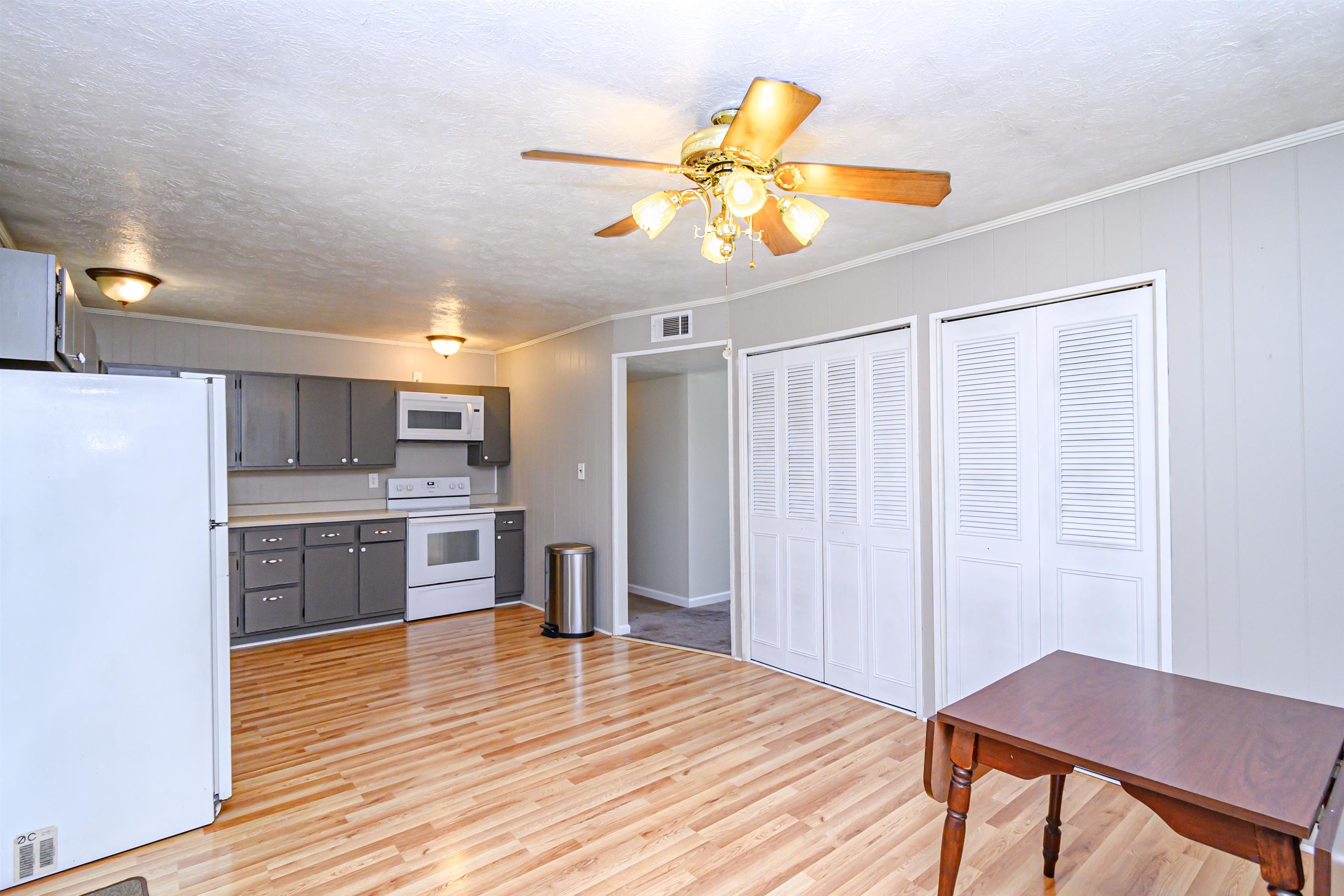 751 Berwyn Avenue, Owensboro, Kentucky 42301, 3 Bedrooms Bedrooms, ,1 BathroomBathrooms,Single Family Residence,For Sale,Berwyn Avenue,89870