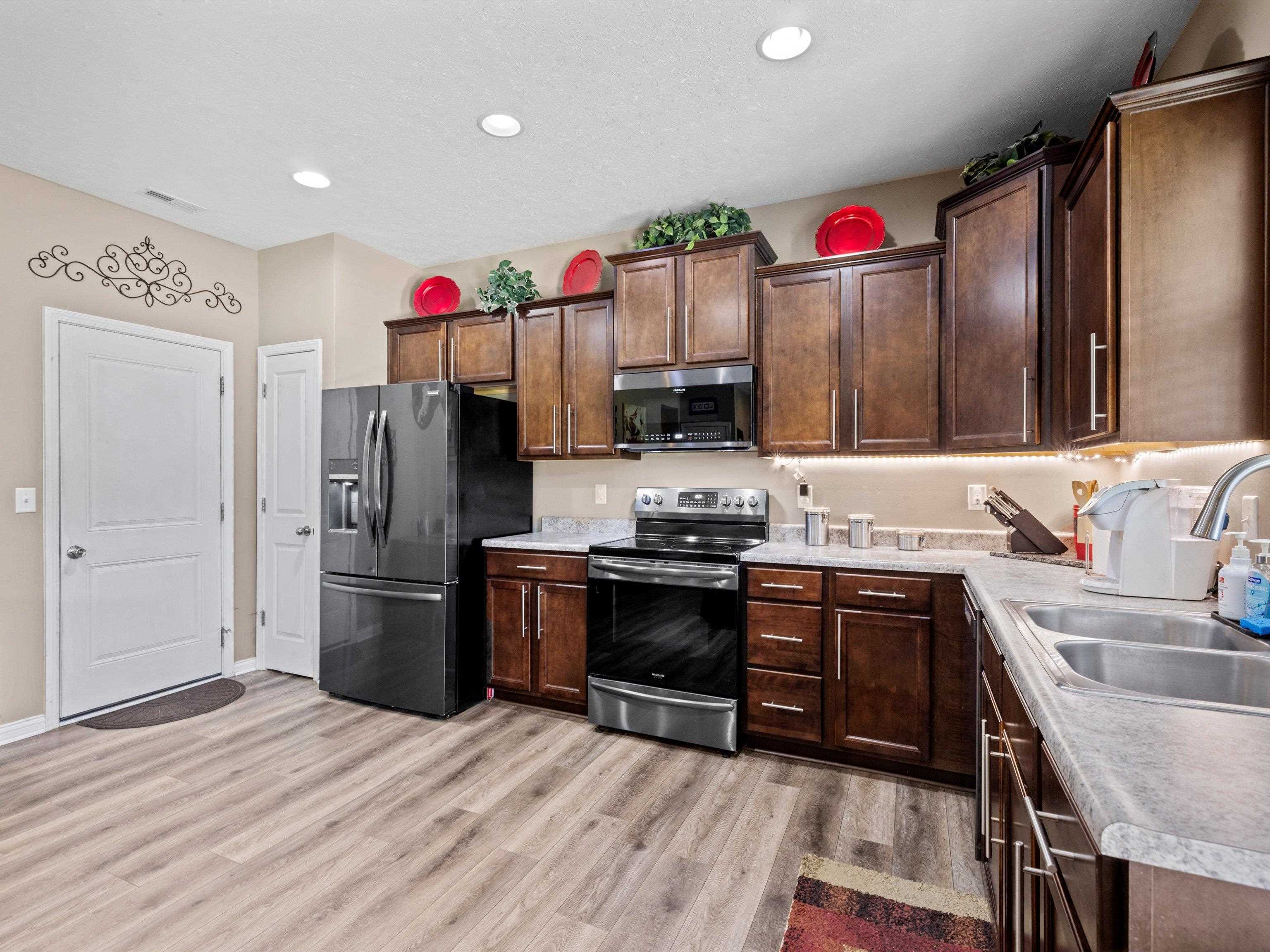 2347 Blossom Court, Utica, Kentucky 42376, 3 Bedrooms Bedrooms, ,2 BathroomsBathrooms,Single Family Residence,For Sale,Blossom Court,89874