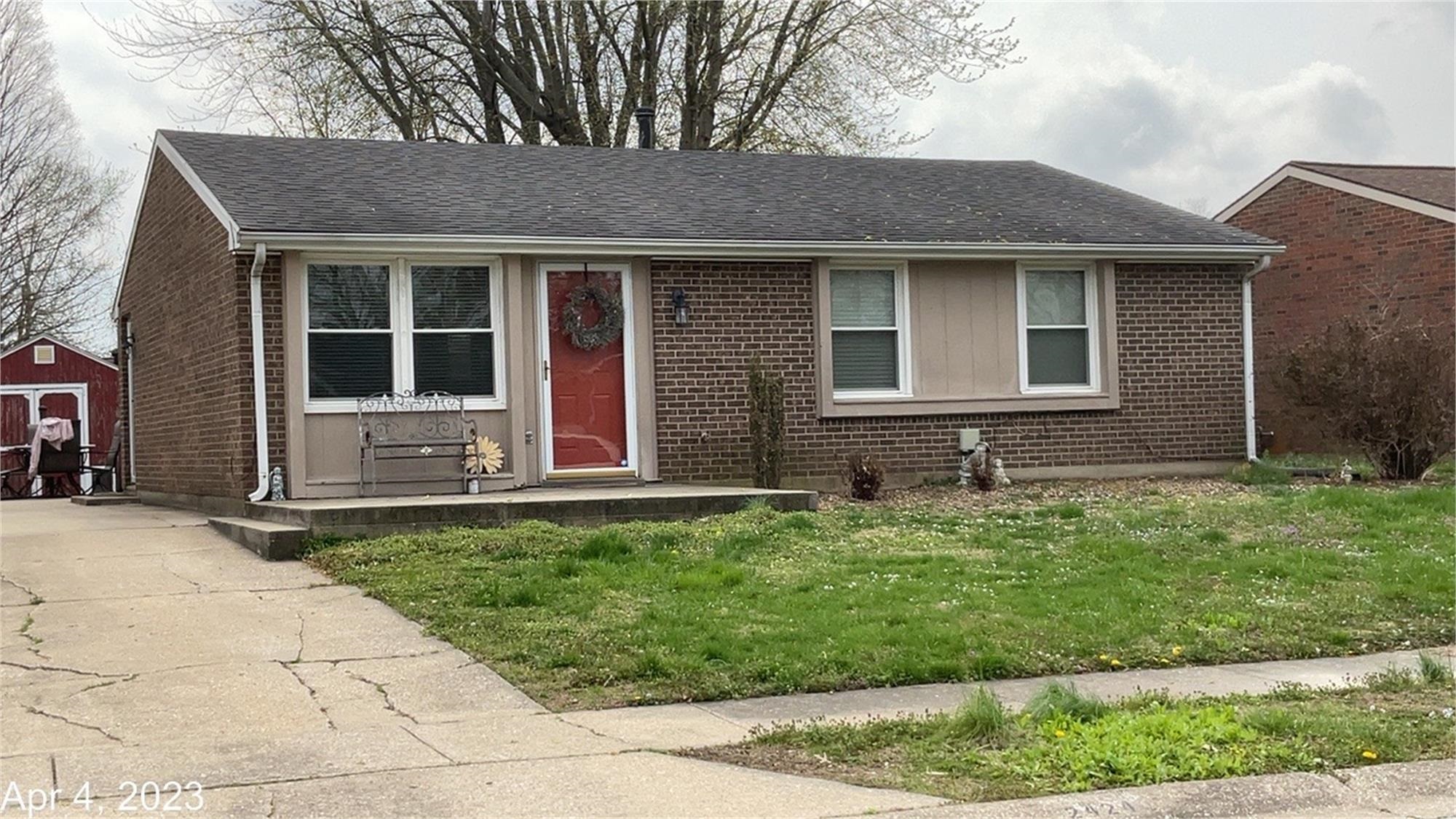 2424 Hunt Ave, Owensboro, Kentucky 42301, 3 Bedrooms Bedrooms, ,1 BathroomBathrooms,Single Family Residence,For Sale,Hunt Ave,89875