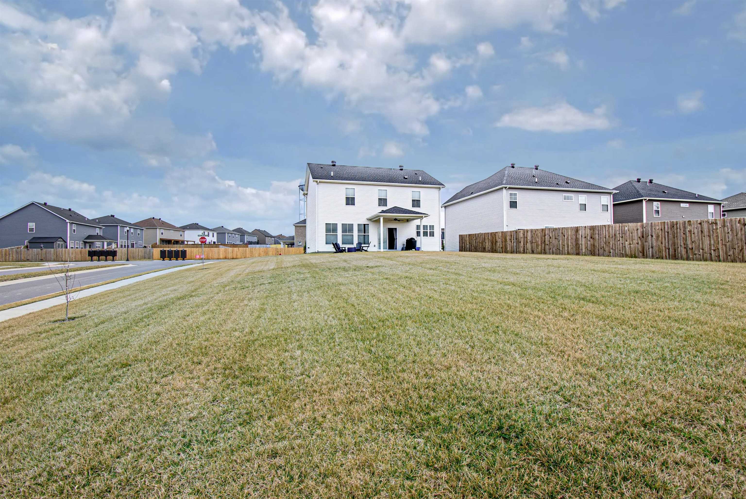 6625 Valley Brook Trace, Utica, Kentucky 42376, 4 Bedrooms Bedrooms, ,2 BathroomsBathrooms,Single Family Residence,For Sale,Valley Brook Trace,89877