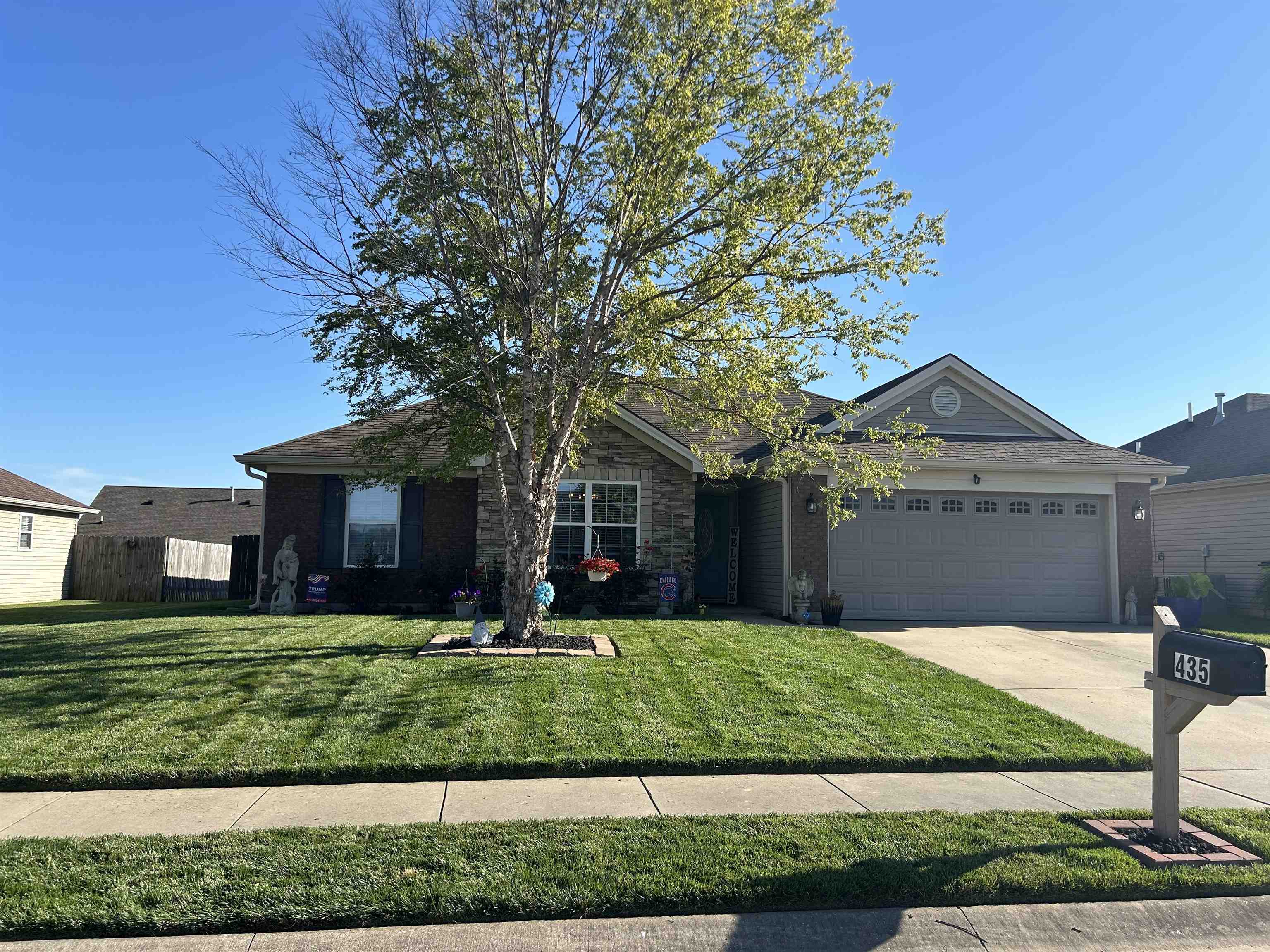 435 Camden Circle, Owensboro, Kentucky 42301, 3 Bedrooms Bedrooms, ,2 BathroomsBathrooms,Single Family Residence,For Sale,Camden Circle,89882