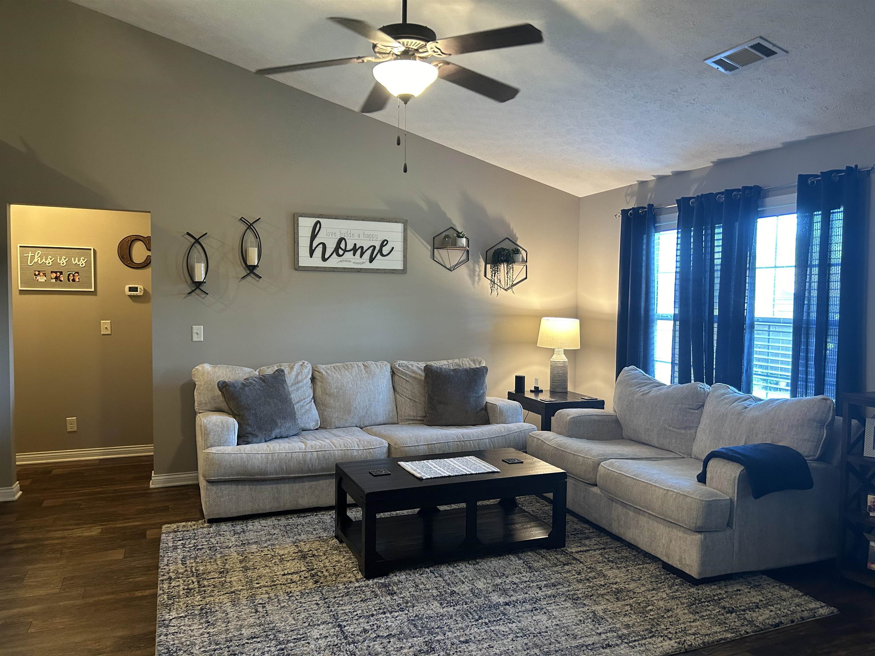 435 Camden Circle, Owensboro, Kentucky 42301, 3 Bedrooms Bedrooms, ,2 BathroomsBathrooms,Single Family Residence,For Sale,Camden Circle,89882