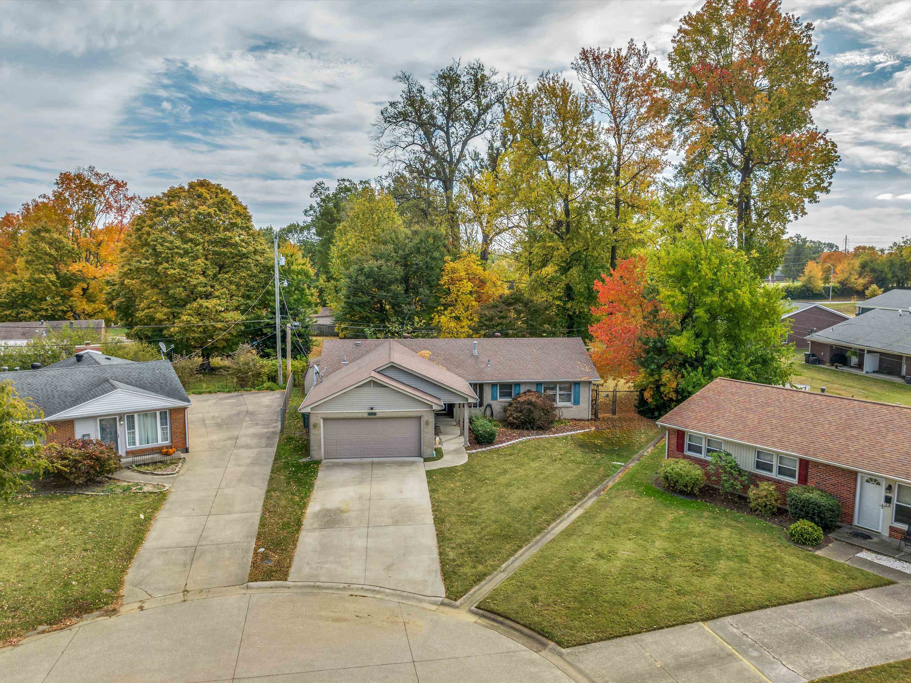 100 Stockton Drive, Owensboro, Kentucky 42303, 3 Bedrooms Bedrooms, ,2 BathroomsBathrooms,Single Family Residence,For Sale,Stockton Drive,89883