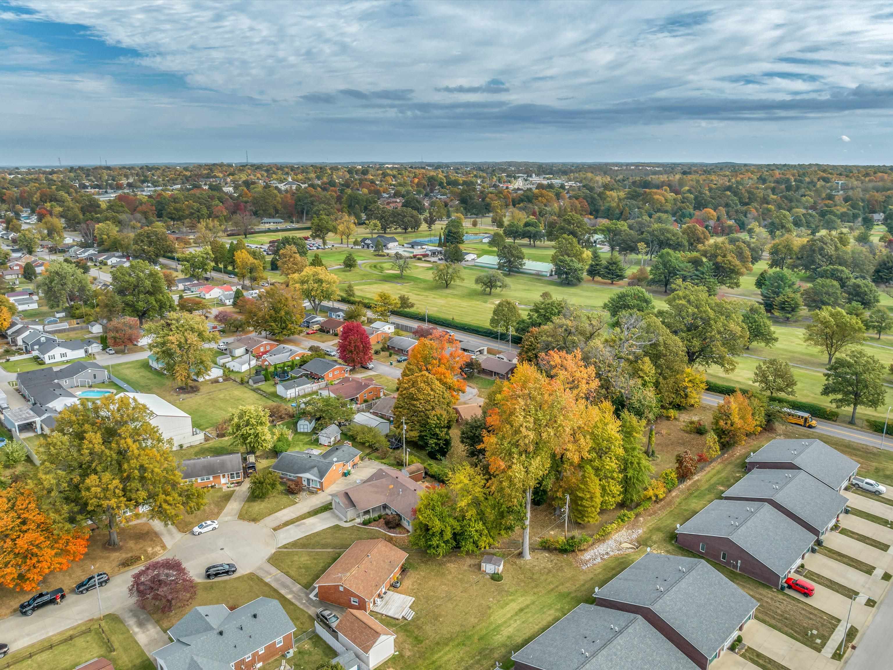 100 Stockton Drive, Owensboro, Kentucky 42303, 3 Bedrooms Bedrooms, ,2 BathroomsBathrooms,Single Family Residence,For Sale,Stockton Drive,89883