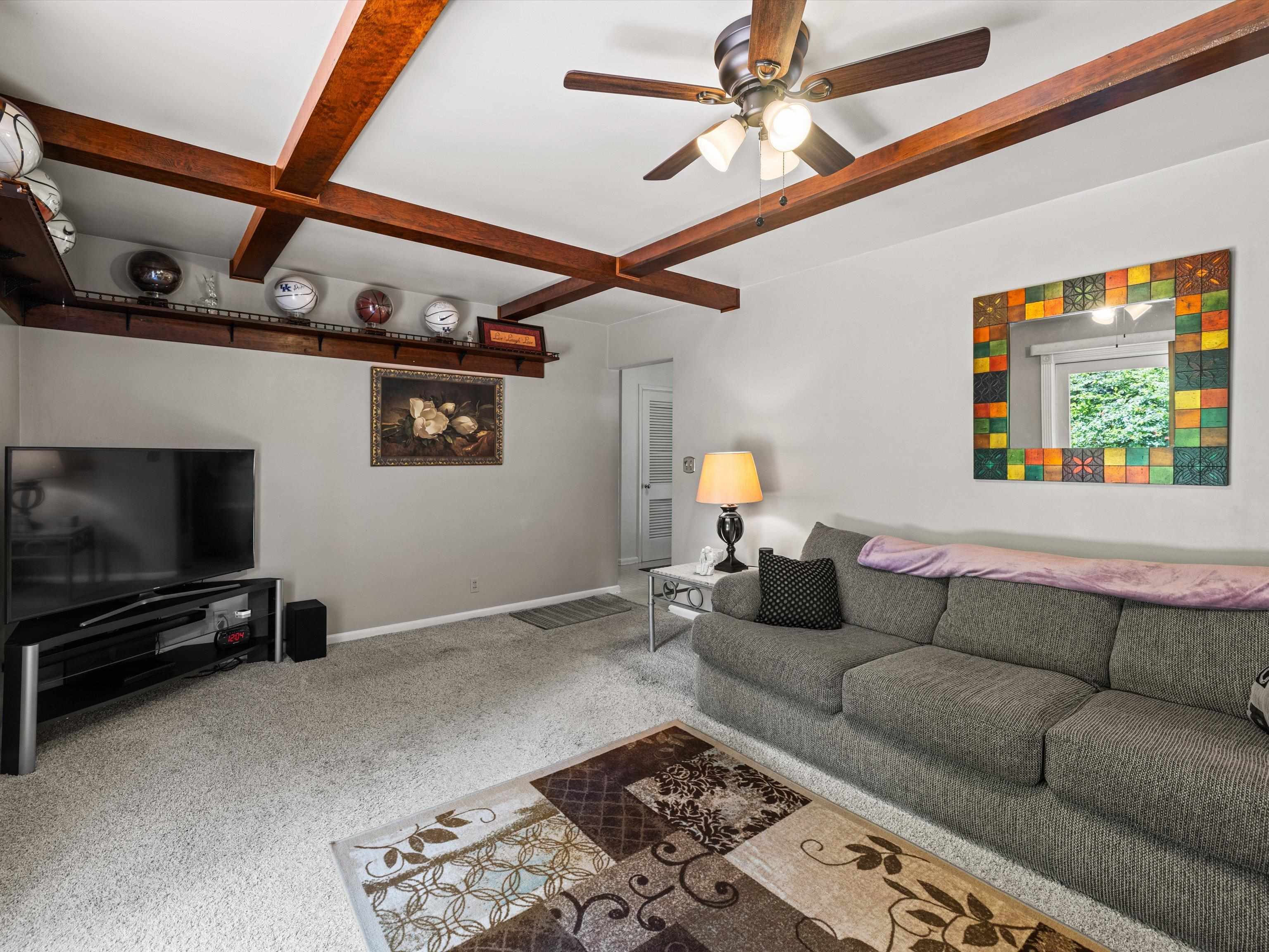100 Stockton Drive, Owensboro, Kentucky 42303, 3 Bedrooms Bedrooms, ,2 BathroomsBathrooms,Single Family Residence,For Sale,Stockton Drive,89883