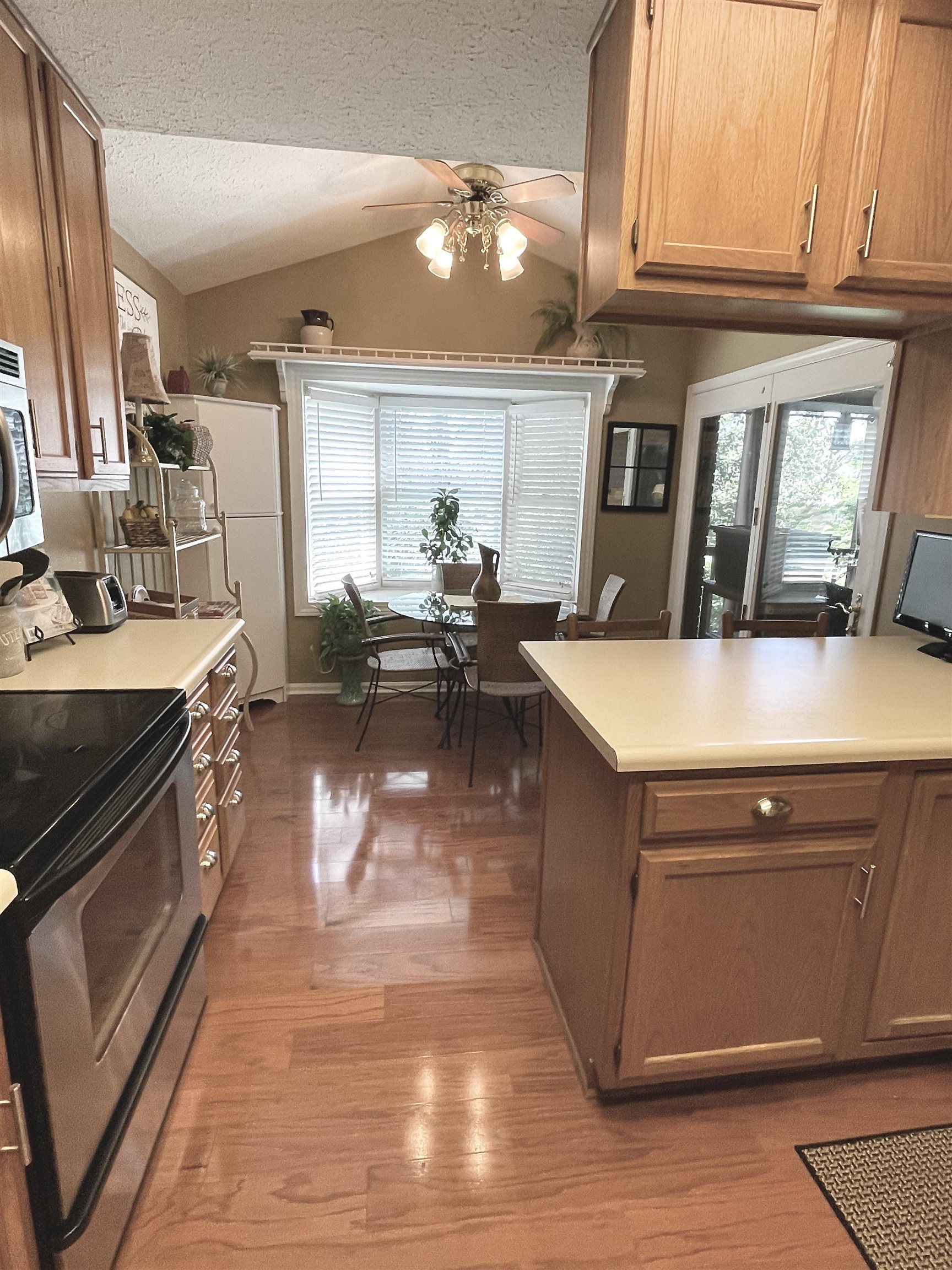 20C Quail Ridge Court, Owensboro, Kentucky 42303, 2 Bedrooms Bedrooms, ,2 BathroomsBathrooms,Condominium,For Sale,Quail Ridge Court,89886