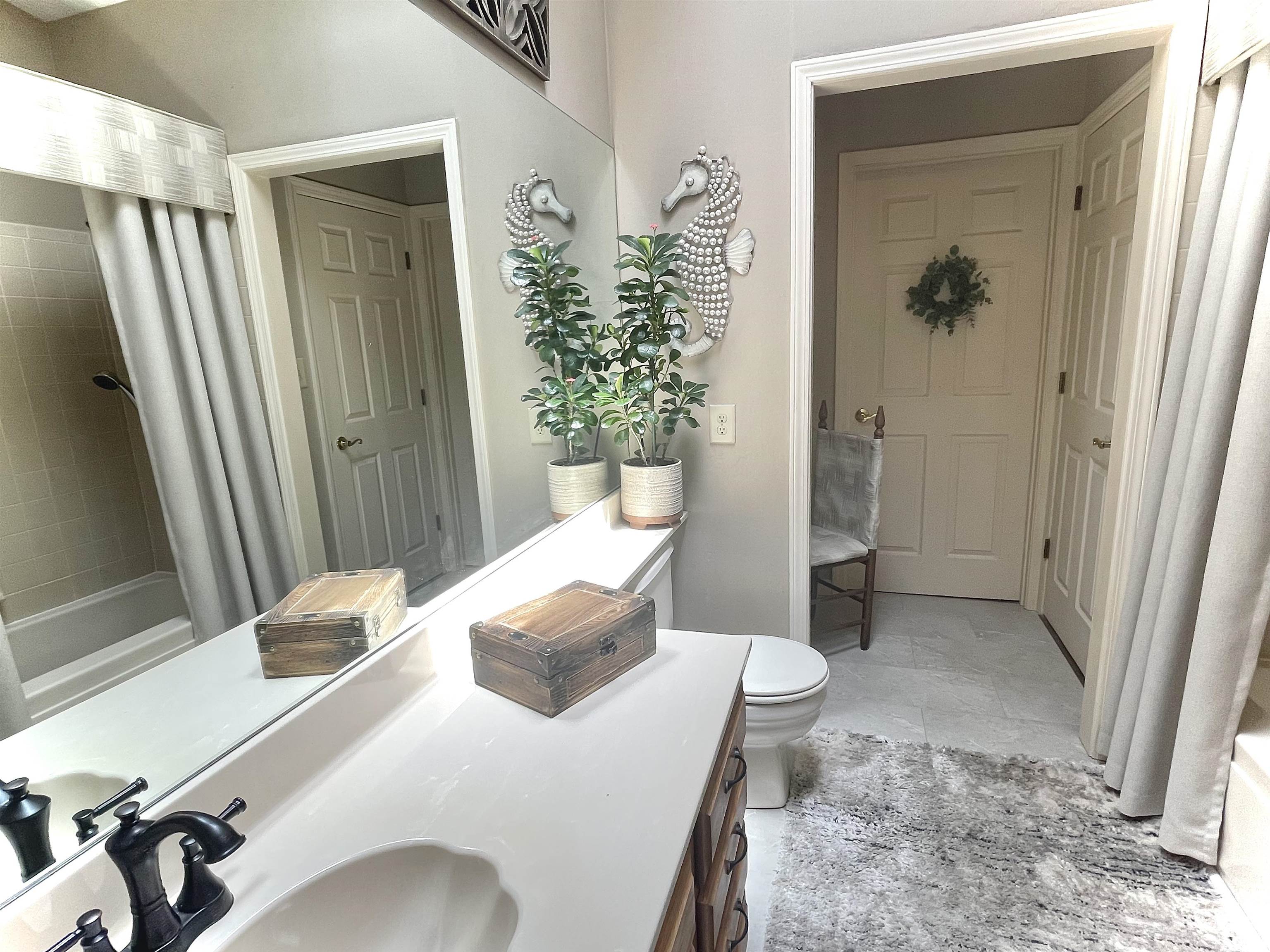 20C Quail Ridge Court, Owensboro, Kentucky 42303, 2 Bedrooms Bedrooms, ,2 BathroomsBathrooms,Condominium,For Sale,Quail Ridge Court,89886