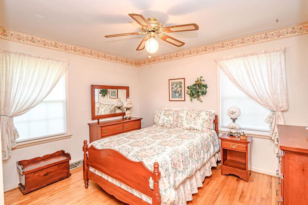 3725 Thruston Dermont Road, Owensboro, Kentucky 42303, 3 Bedrooms Bedrooms, ,2 BathroomsBathrooms,Single Family Residence,For Sale,Thruston Dermont Road,89891