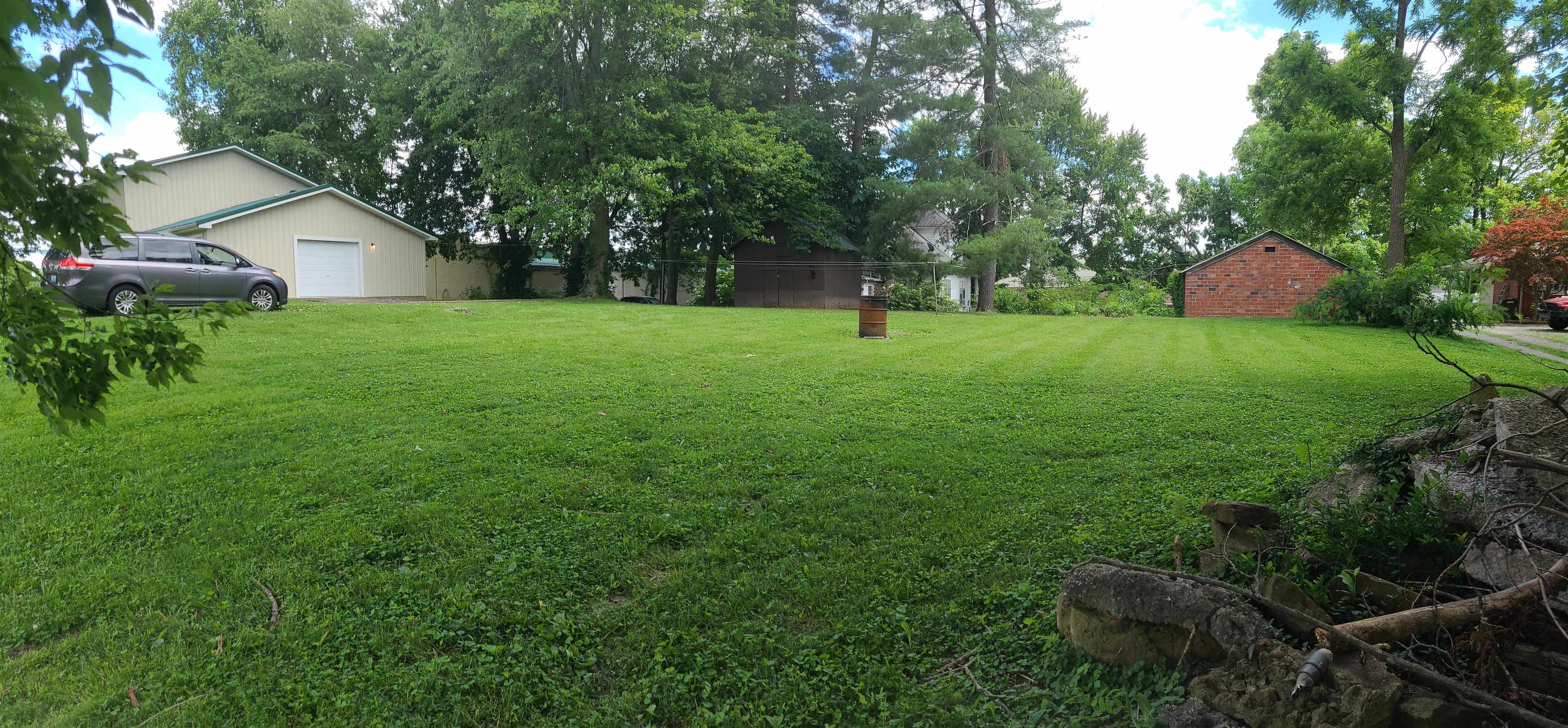 124 Main Street, Hartford, Kentucky 42347, 2 Bedrooms Bedrooms, ,2 BathroomsBathrooms,Single Family Residence,For Sale,Main Street,89893