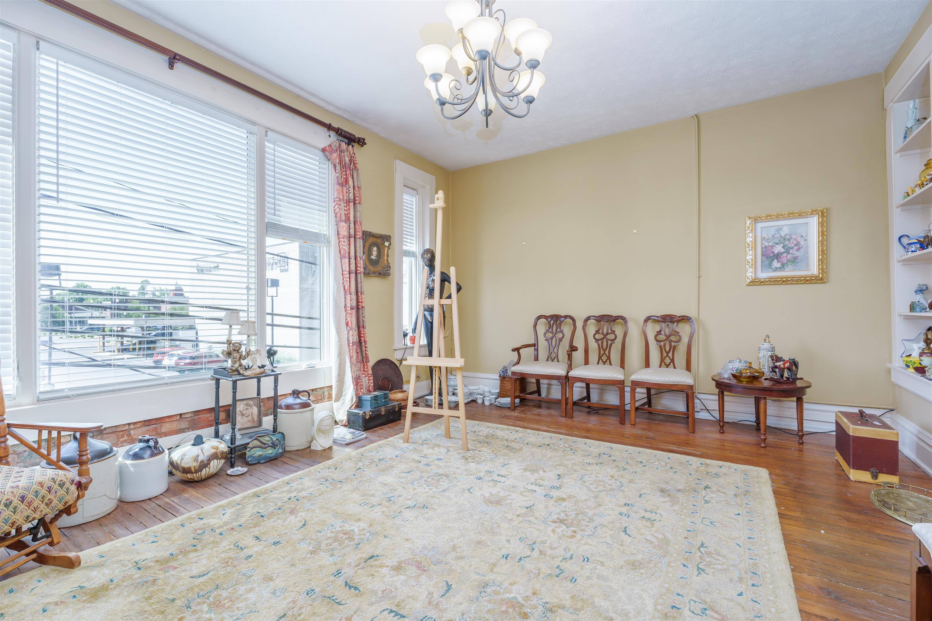 105 West 3rd Street, Owensboro, Kentucky 42303, ,Business,For Sale,West 3rd Street,89894