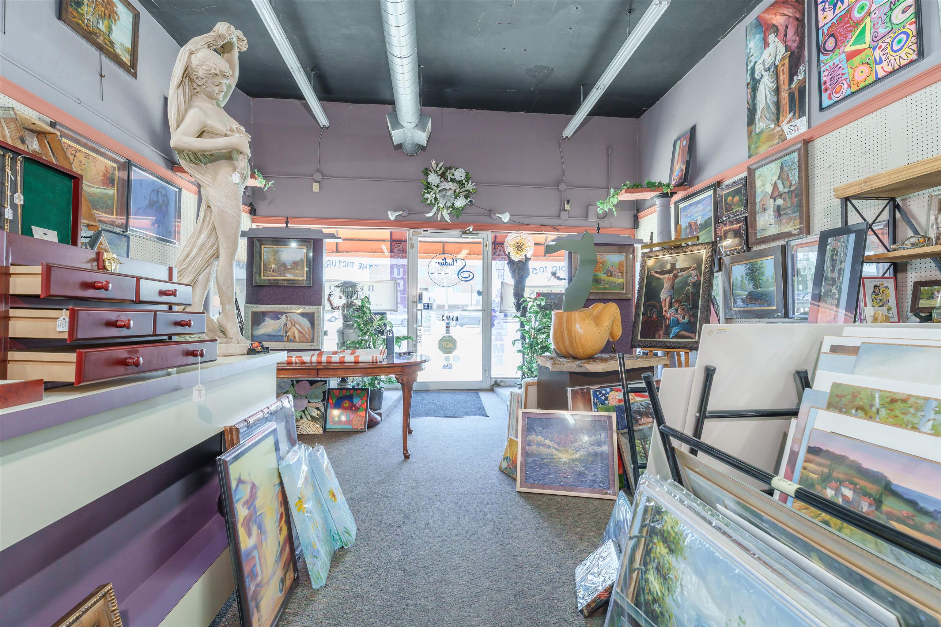 105 West 3rd Street, Owensboro, Kentucky 42303, ,Business,For Sale,West 3rd Street,89894