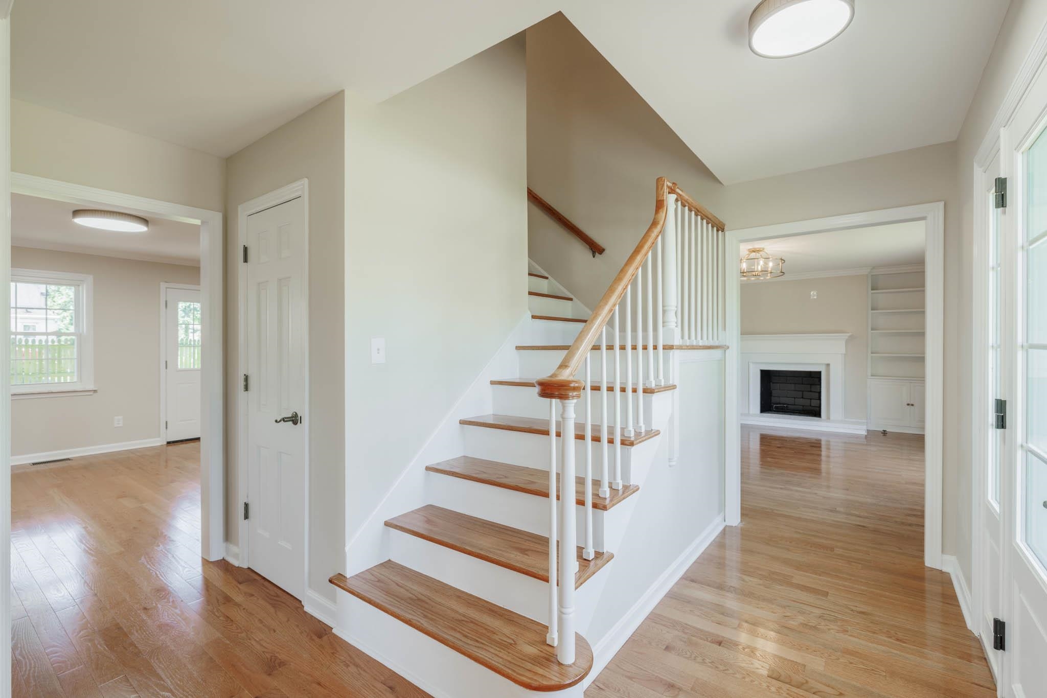 2046 Fernwood Drive, Owensboro, Kentucky 42301, 4 Bedrooms Bedrooms, ,3 BathroomsBathrooms,Single Family Residence,For Sale,Fernwood Drive,89897