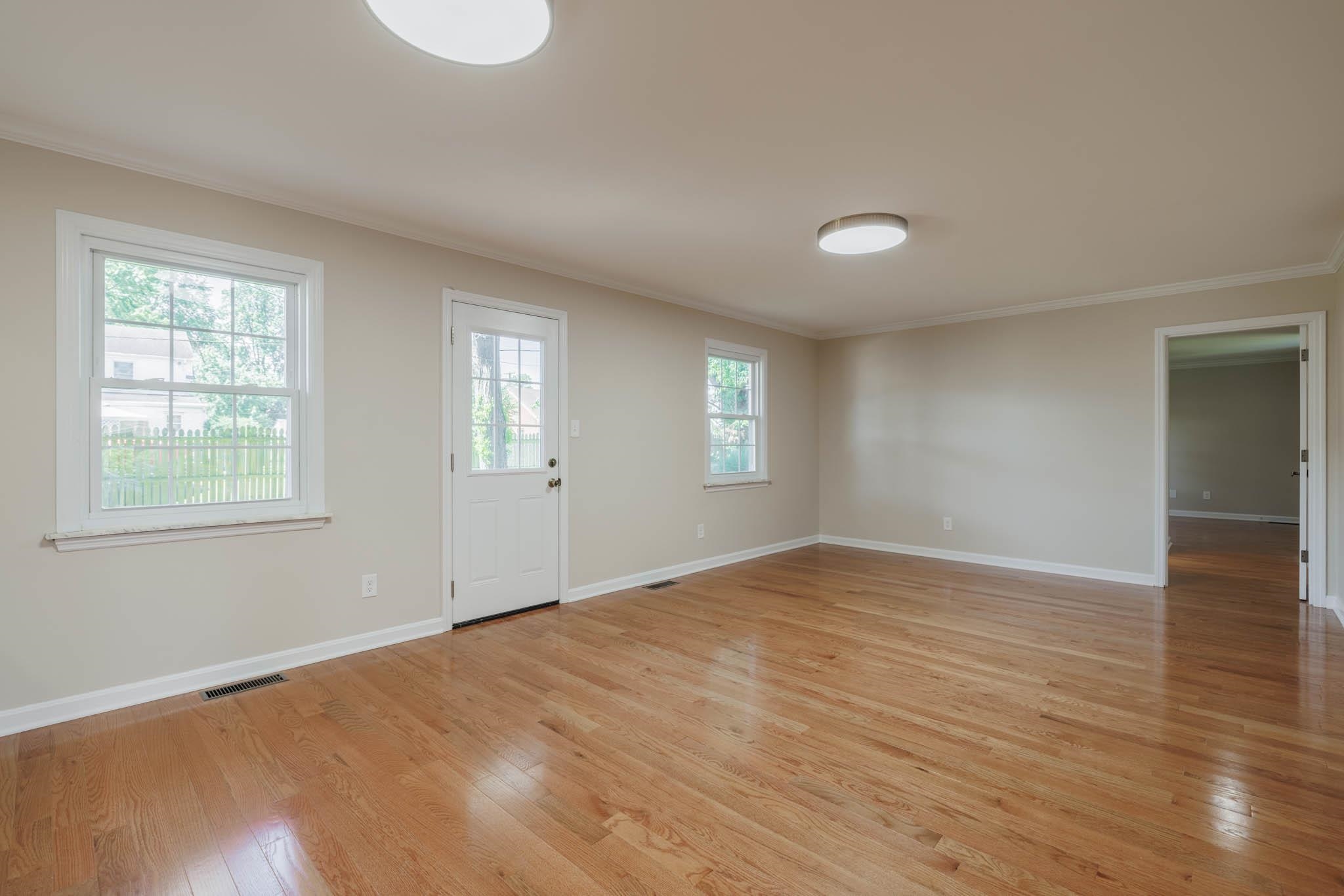 2046 Fernwood Drive, Owensboro, Kentucky 42301, 4 Bedrooms Bedrooms, ,3 BathroomsBathrooms,Single Family Residence,For Sale,Fernwood Drive,89897