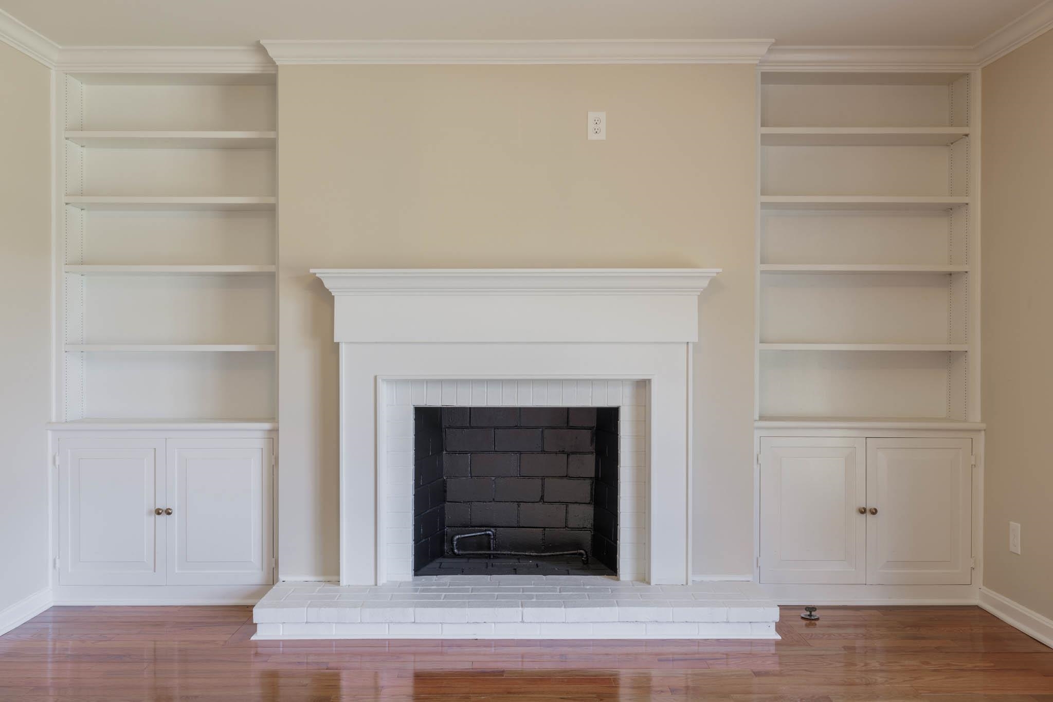 2046 Fernwood Drive, Owensboro, Kentucky 42301, 4 Bedrooms Bedrooms, ,3 BathroomsBathrooms,Single Family Residence,For Sale,Fernwood Drive,89897