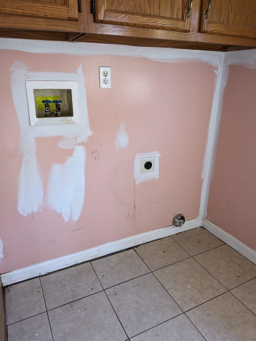 6582 Sylvania 6 Rd, Louisville, Kentucky 40258, 3 Bedrooms Bedrooms, ,1 BathroomBathrooms,Single Family Residence,For Sale,Sylvania 6 Rd,89900