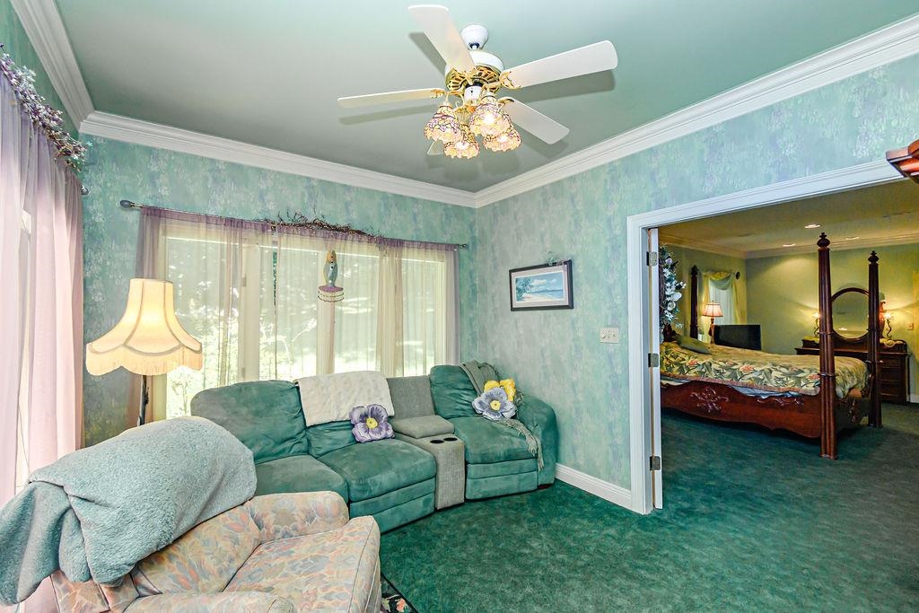 3142 Oakridge Ct, Owensboro, Kentucky 42303, 6 Bedrooms Bedrooms, ,3 BathroomsBathrooms,Single Family Residence,For Sale,Oakridge Ct,89907